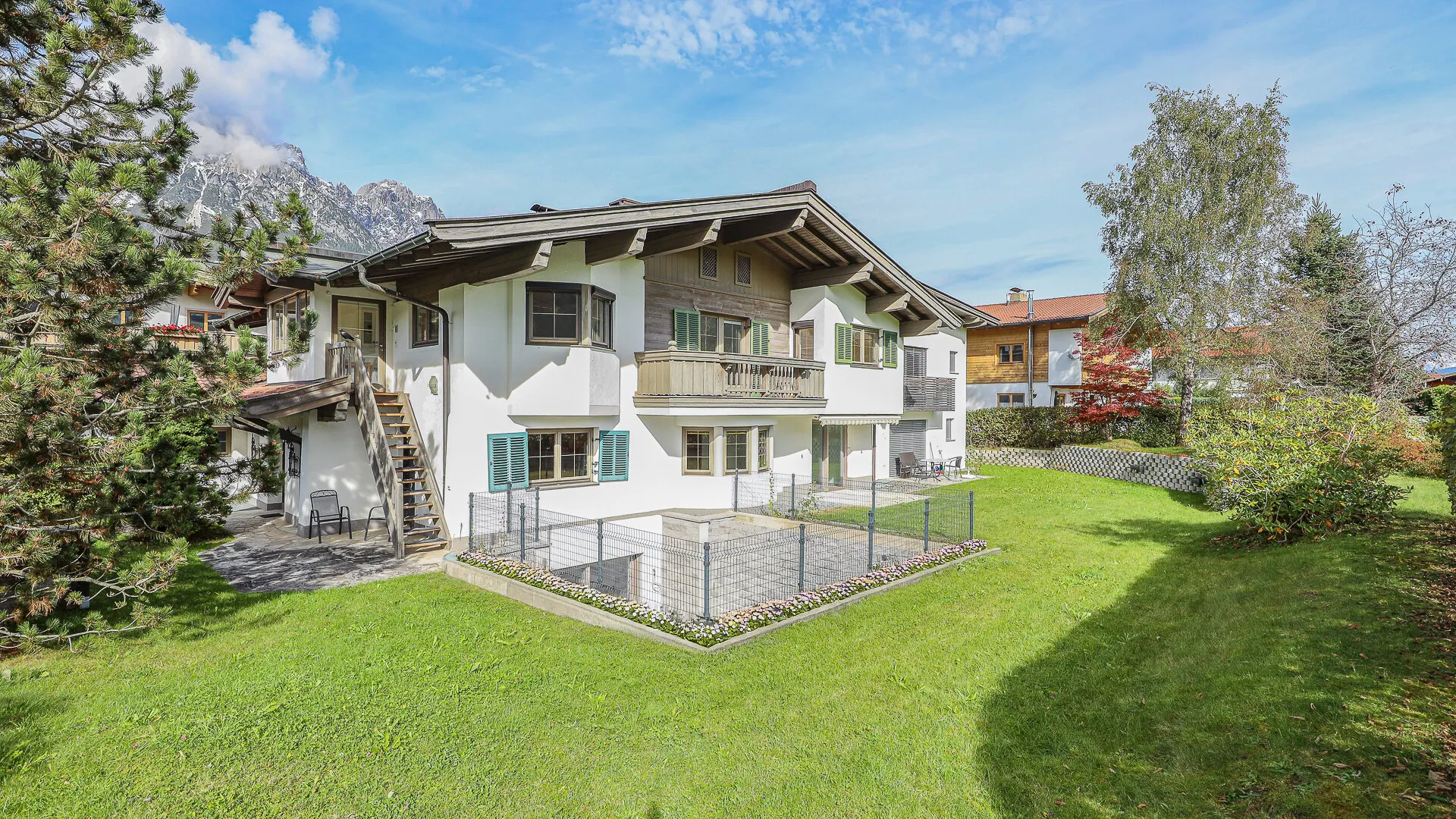 KITZIMMO-Mehrfamilienhaus in Toplage kaufen - Immobilien Ellmau Tirol.