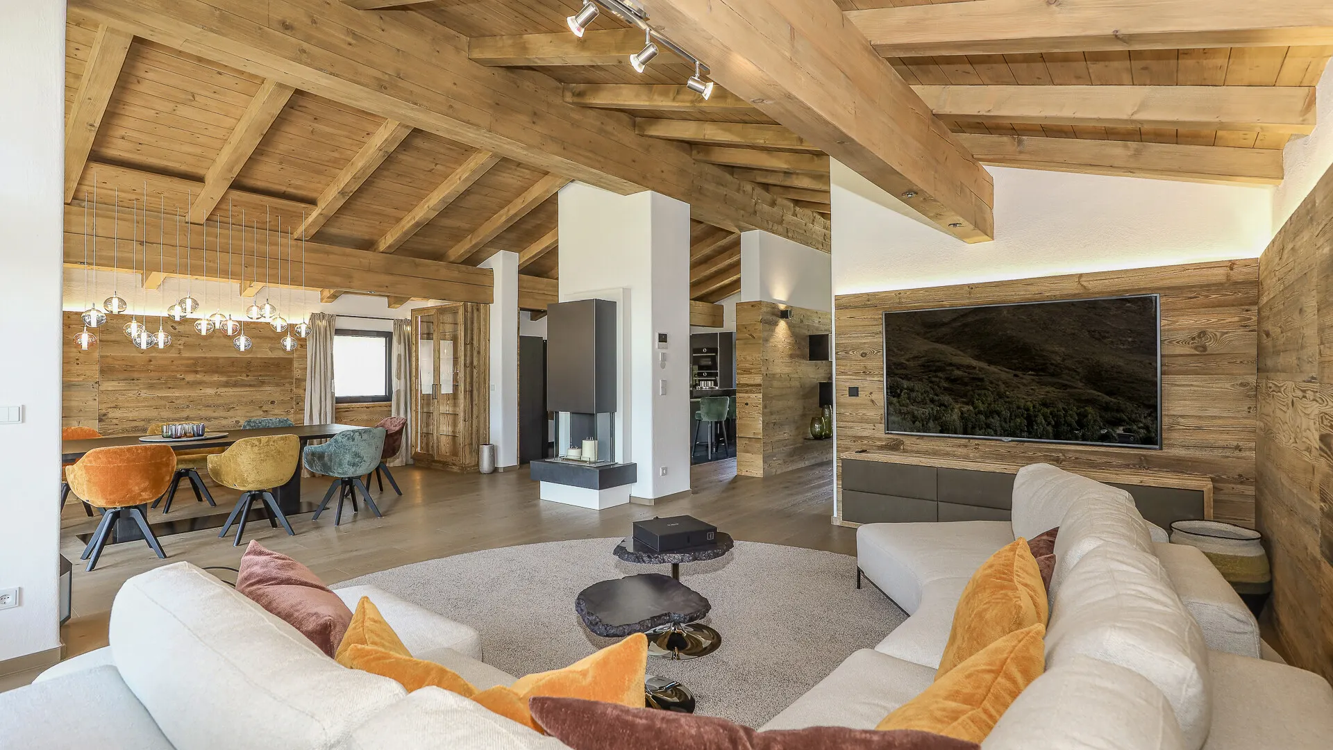 KITZIMMO-Luxuschalet mit Pool und Kaiserblick - Immobilien Ellmau.-2