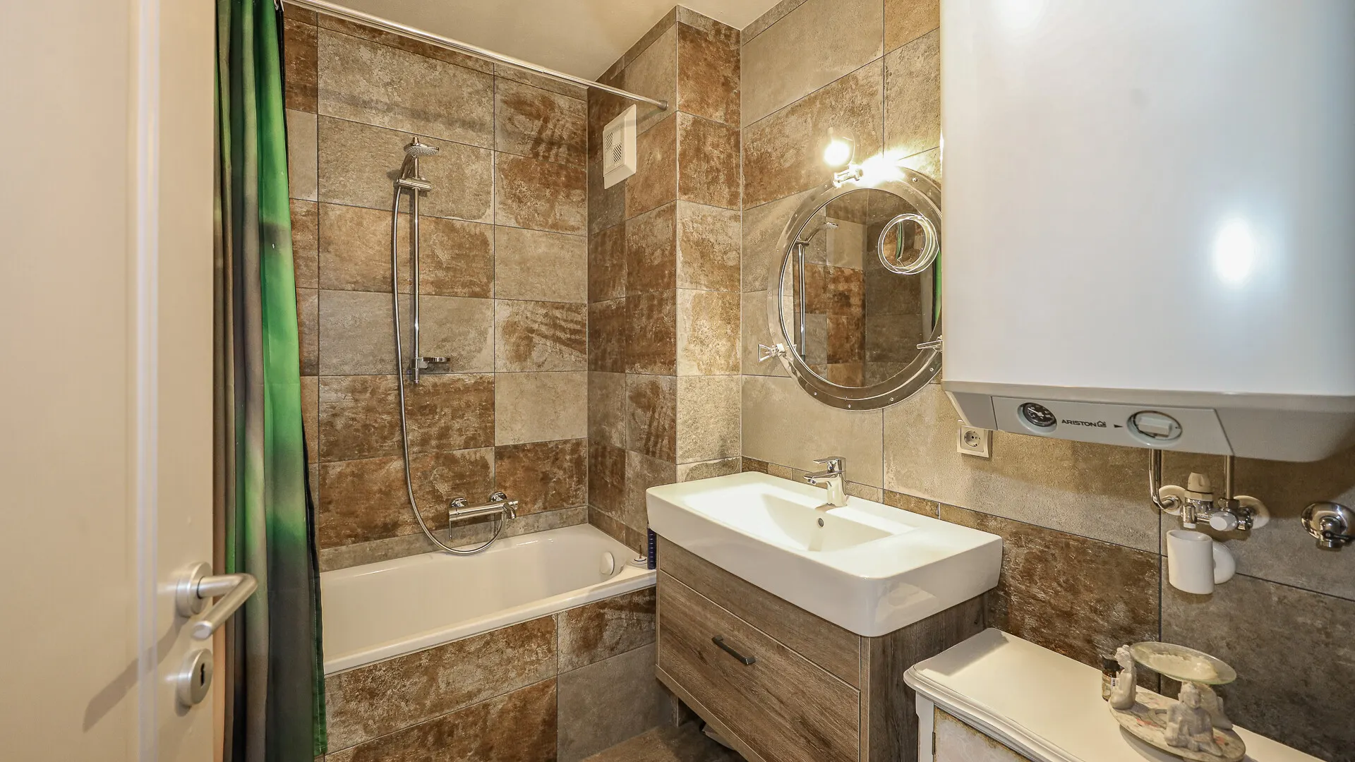 KITZIMMO-Dachgeschosswohnung mit traumhaftem Ausblick - Immobilien Kitzbühel.