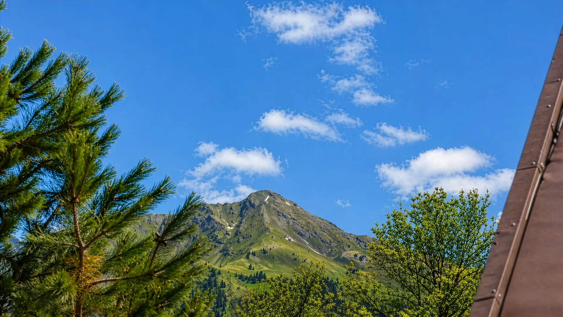 KITZIMMO-Dachgeschosswohnung mit traumhaftem Ausblick - Immobilien Kitzbühel.-4