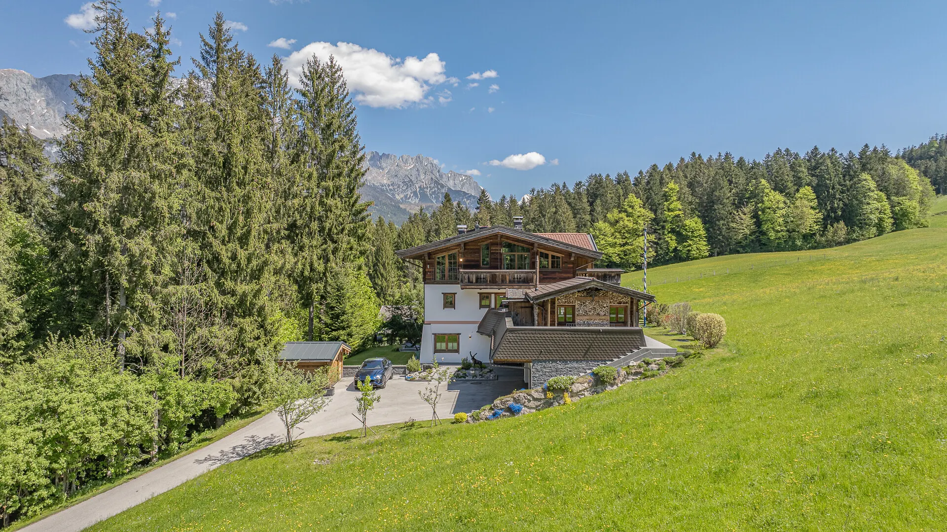 KITZIMMO-Luxusvilla mit Kaiserblick in Alleinlage kaufen - Immobilien Scheffau.-4
