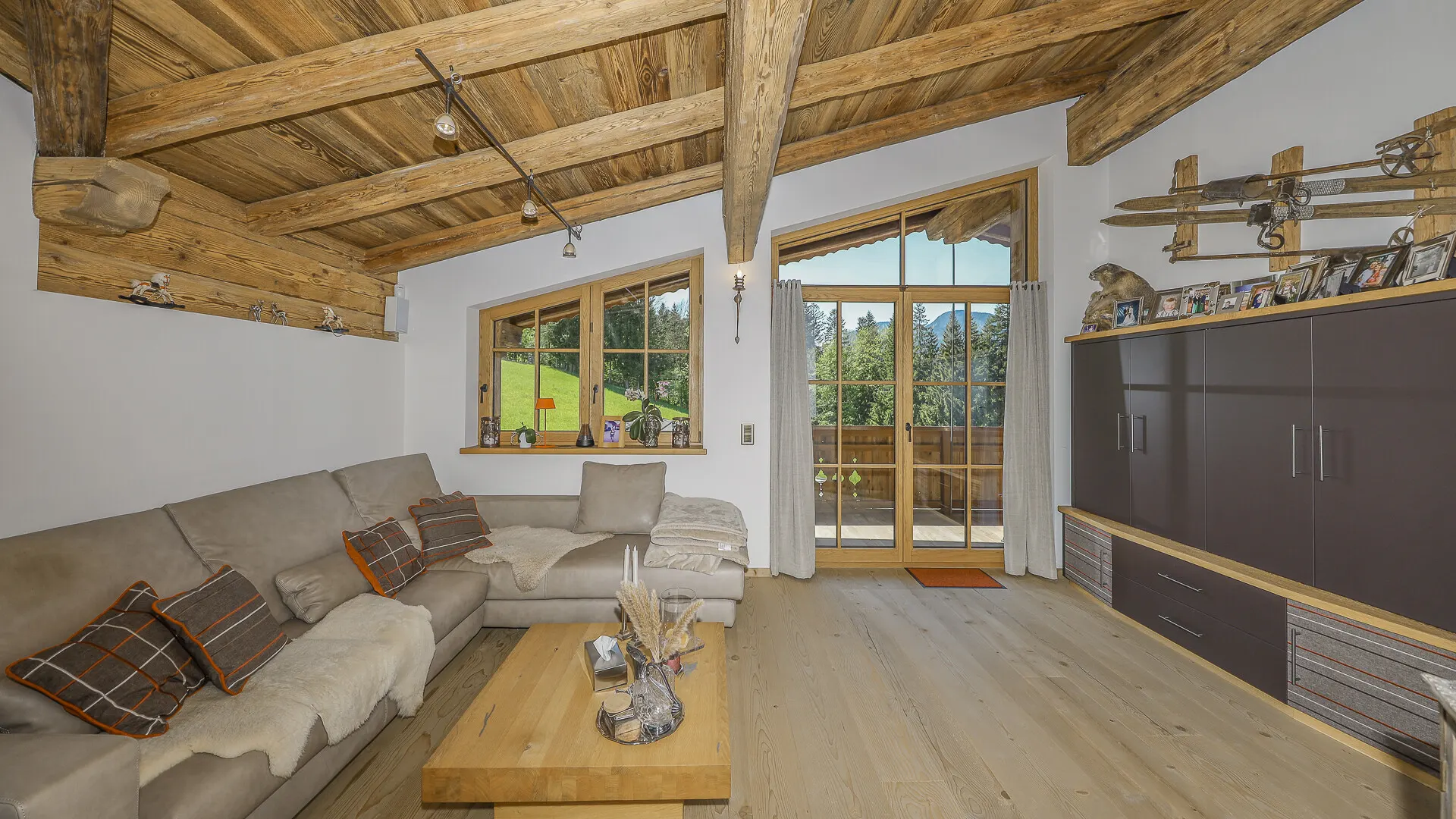 KITZIMMO-Luxusvilla mit Kaiserblick in Alleinlage kaufen - Immobilien Scheffau.-11