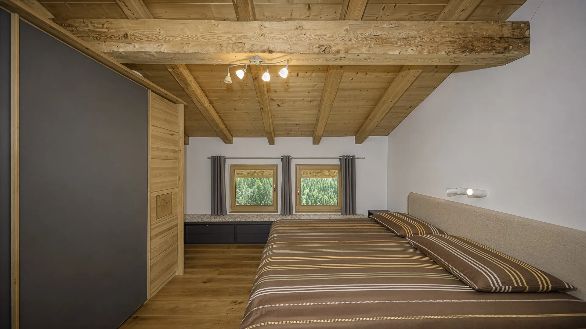 KITZIMMO-Penthouse mit Freizeitwohnsitz in einem Bauernhaus in Alleinlage - Immobilien Westendorf.