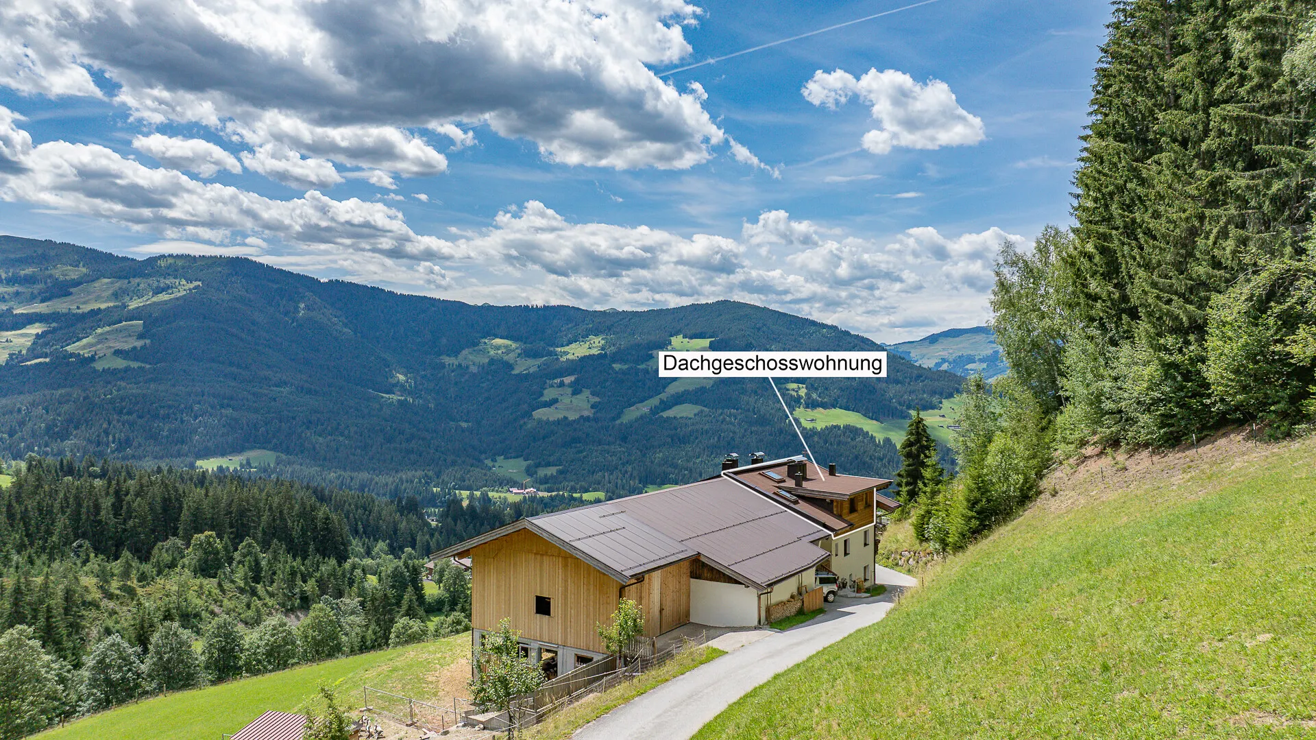 KITZIMMO-Penthouse mit Freizeitwohnsitz in einem Bauernhaus in Alleinlage - Immobilien Westendorf.