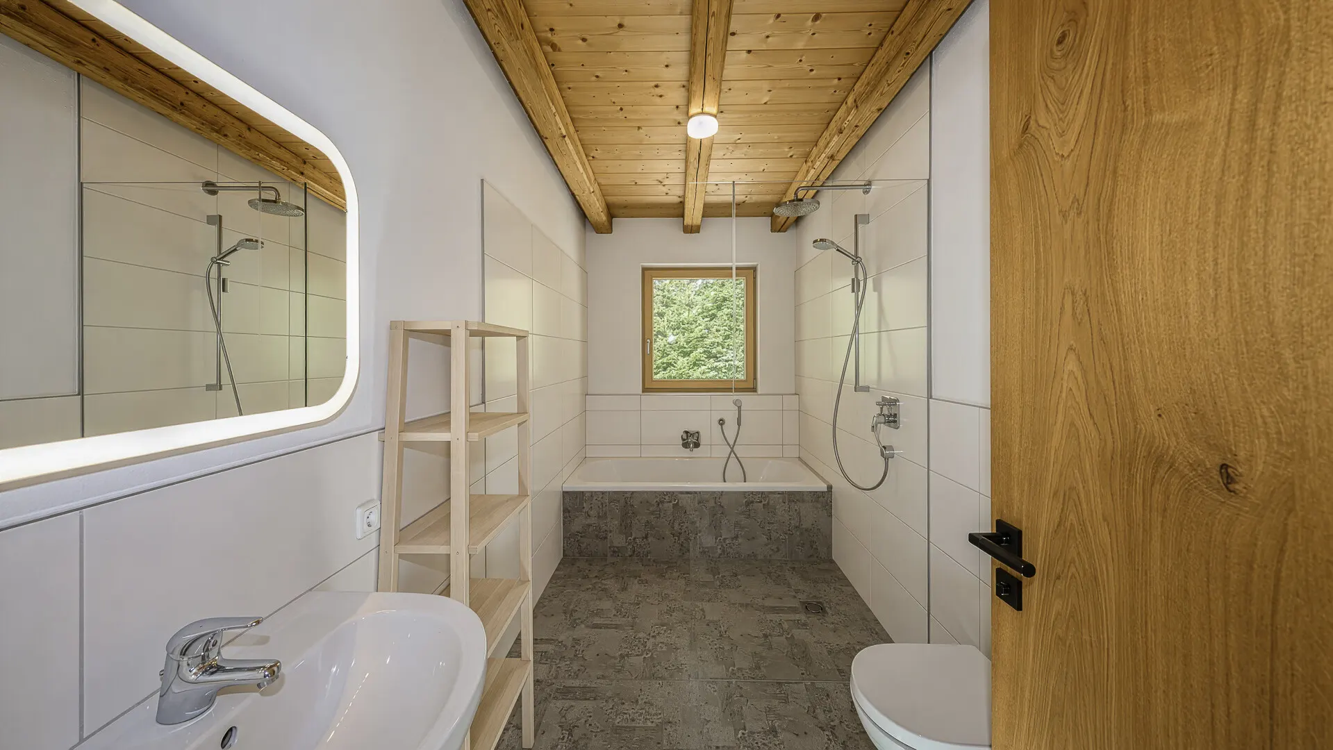 KITZIMMO-Penthouse mit Freizeitwohnsitz in einem Bauernhaus in Alleinlage - Immobilien Westendorf.