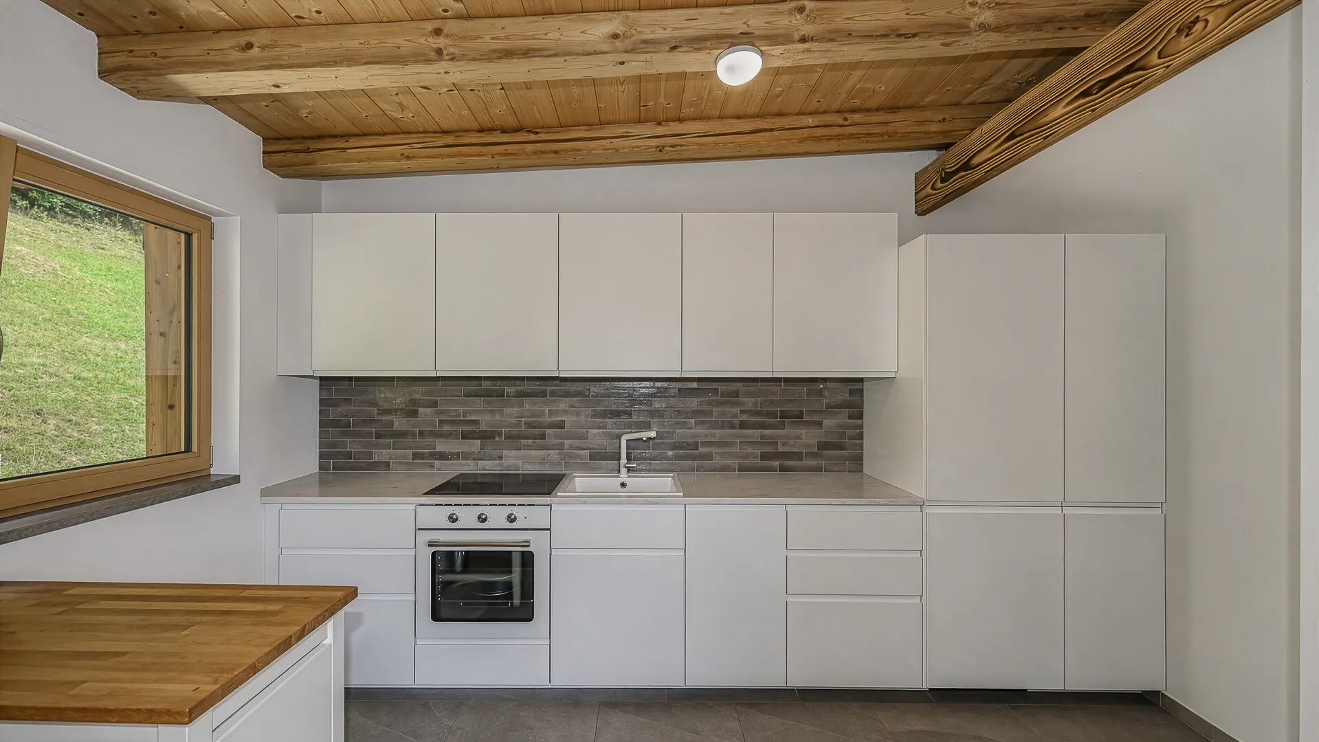 KITZIMMO-Penthouse mit Freizeitwohnsitz in einem Bauernhaus in Alleinlage - Immobilien Westendorf.