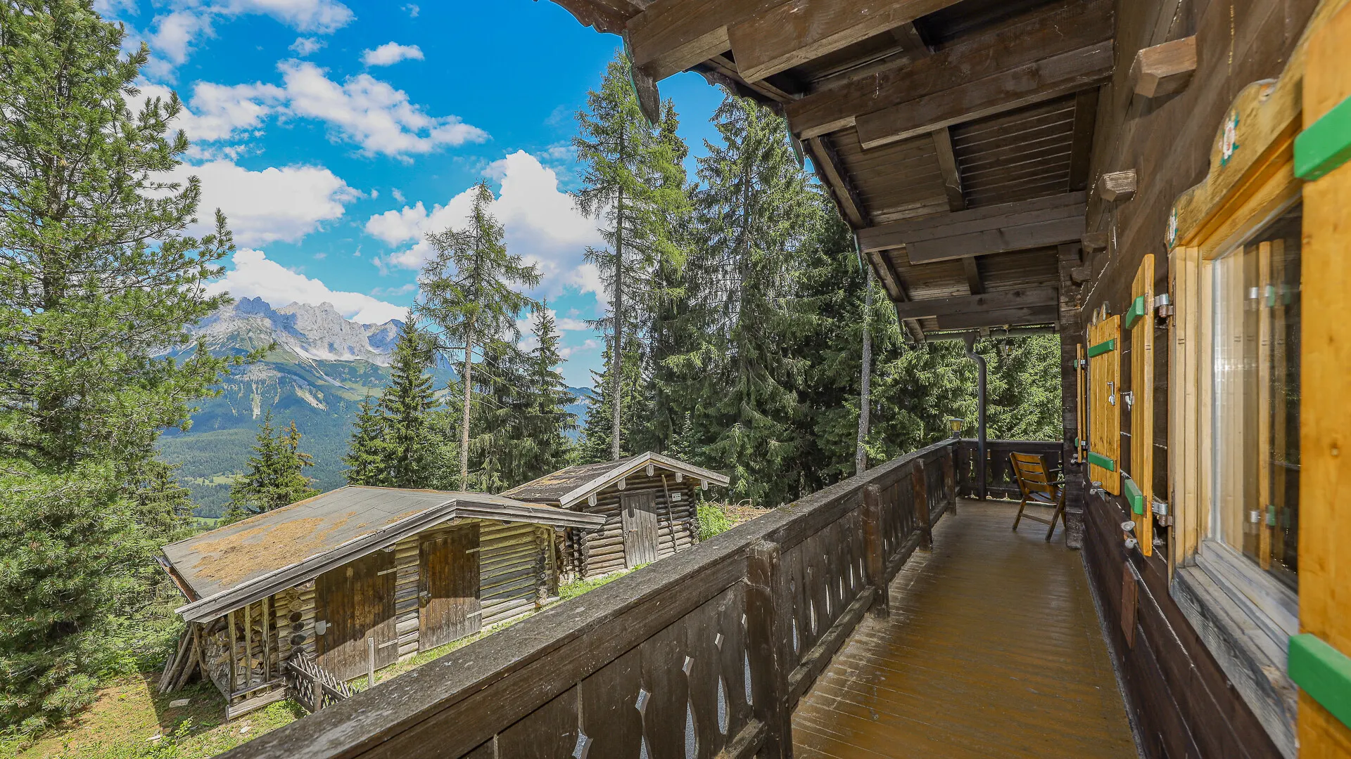 KITZIMMO-Freizeitwohnsitz mit unverbautem Kaiserblick - Ski in / Ski out - Immobilien Ellmau.