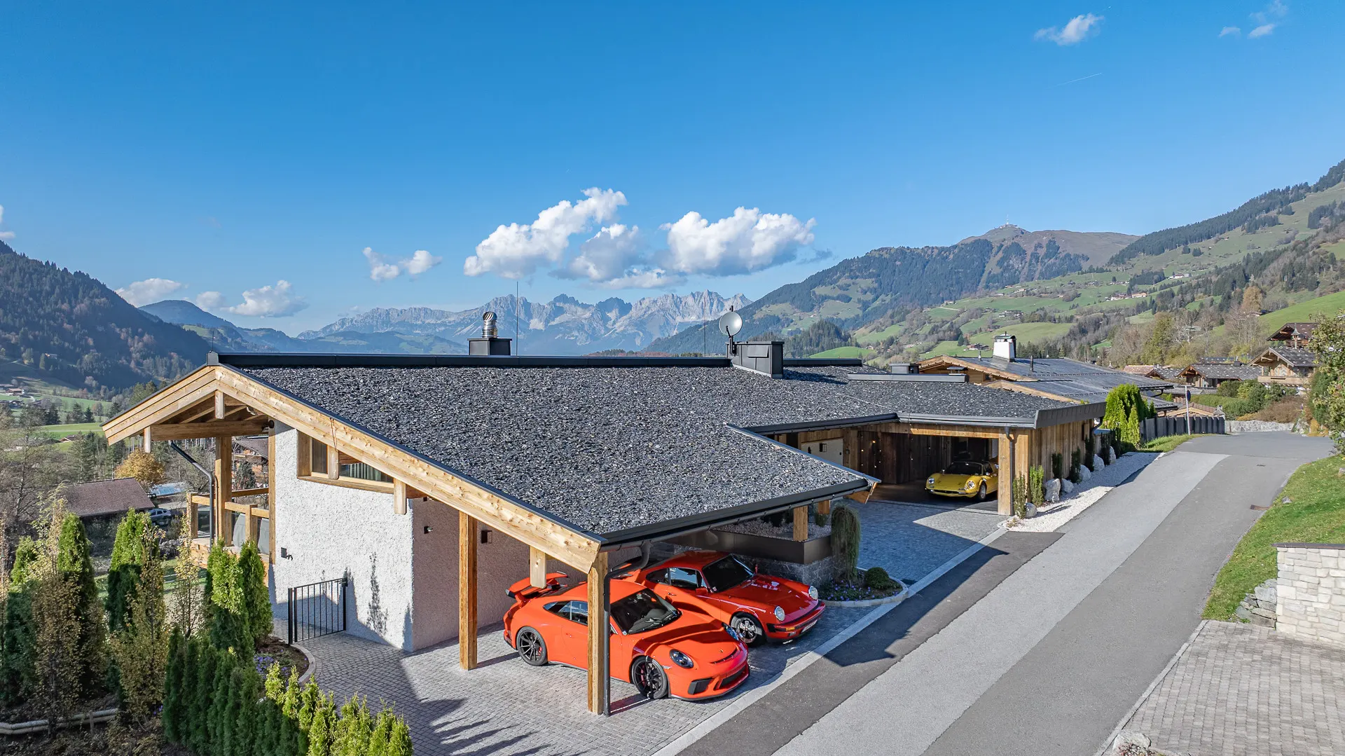 KITZIMMO-Luxusvilla in Toplage kaufen - Immobilien Aurach Kitzbühel.