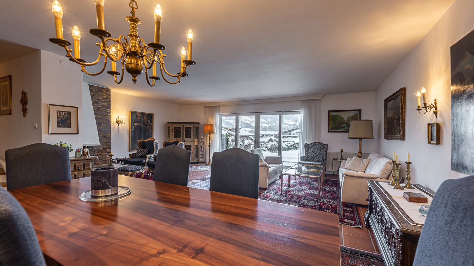 KITZIMMO-Domizil mit Potenzial in zentrumsnaher Ruhelage - Ski Out - Immobilien Kitzbühel.