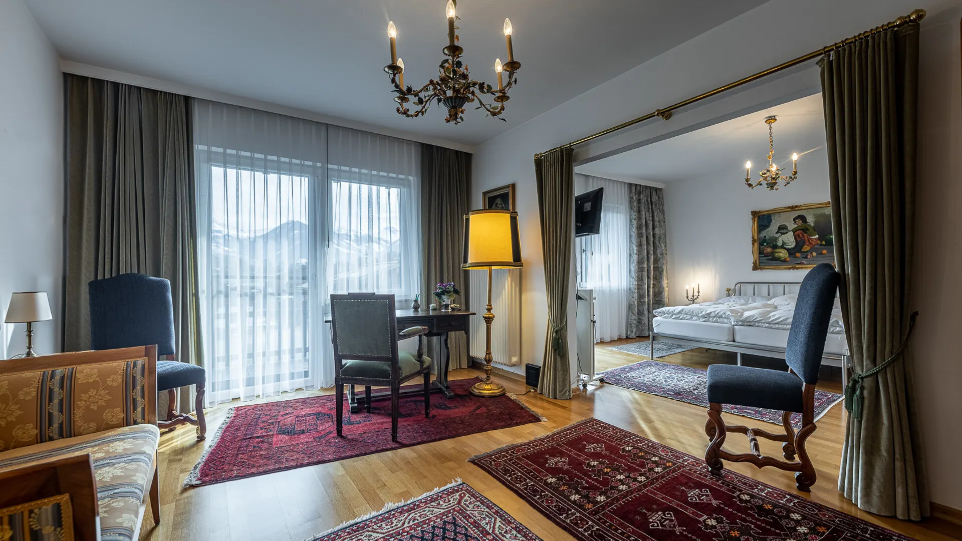 KITZIMMO-Domizil mit Potenzial in zentrumsnaher Ruhelage - Ski Out - Immobilien Kitzbühel.