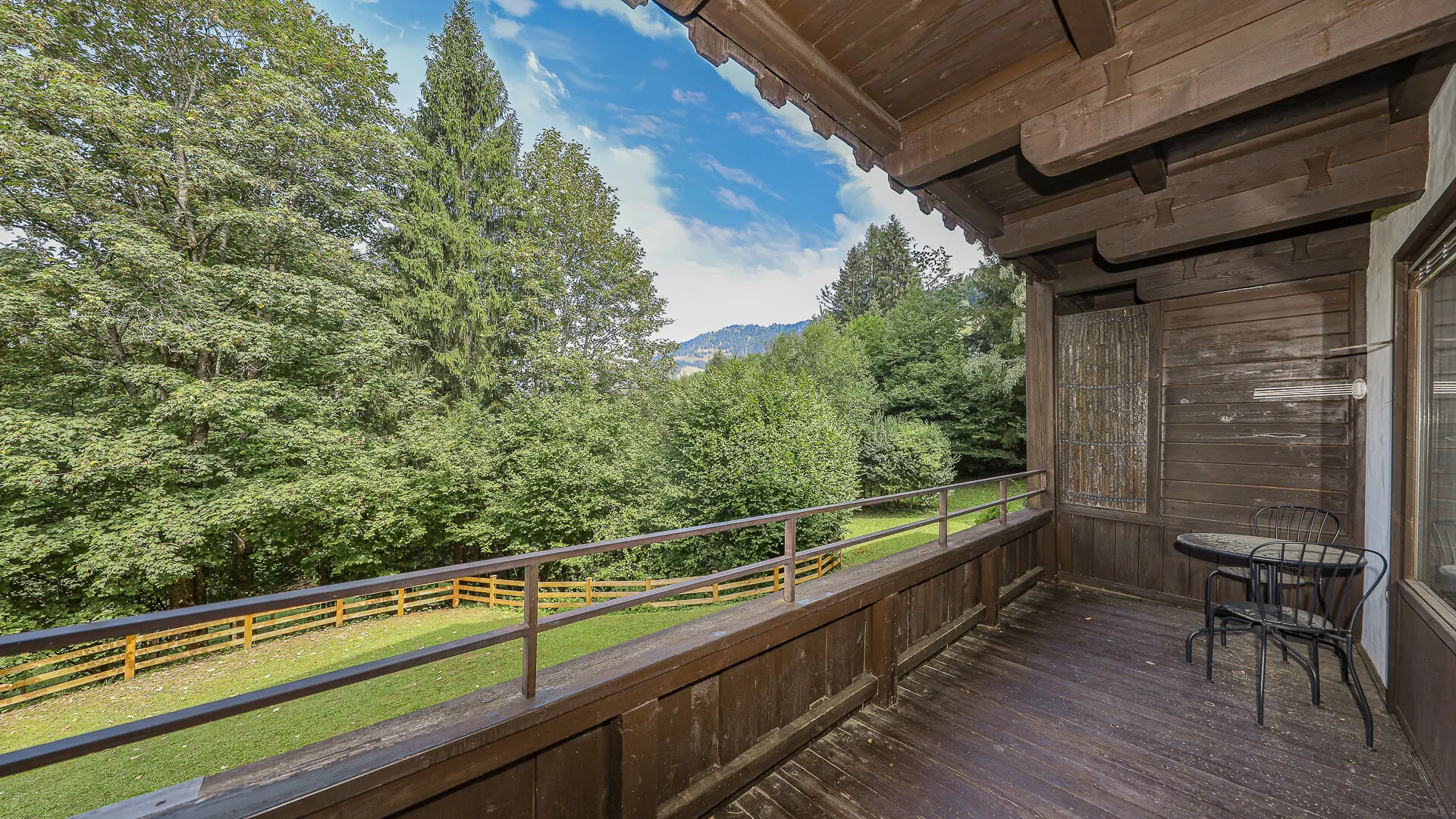 KITZIMMO-Exklusiver Freizeitwohnsitz in Ruhelage auf der Bichlalm - Immobilien Kitzbühel.