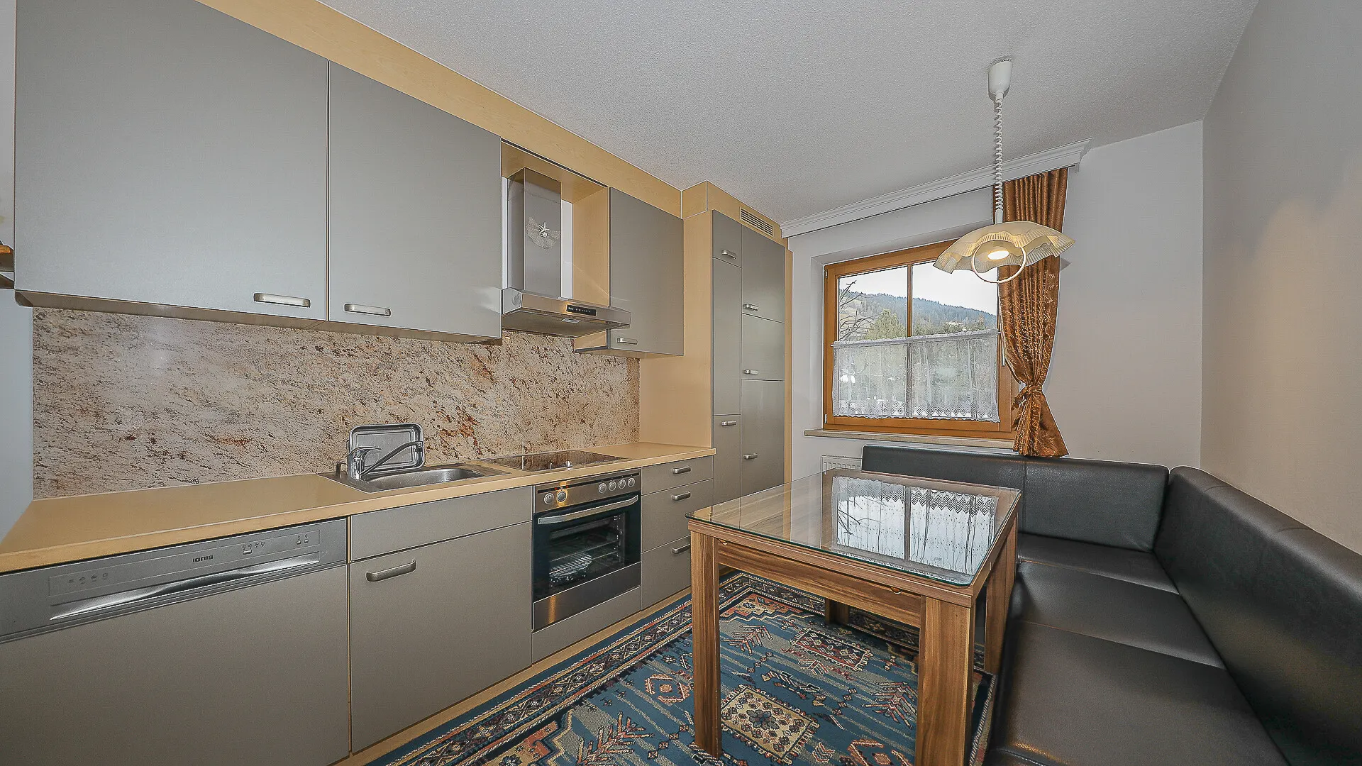 KITZIMMO-Gartenwohnung in zentraler Ruhelage kaufen - Immobilien Kirchberg.-7