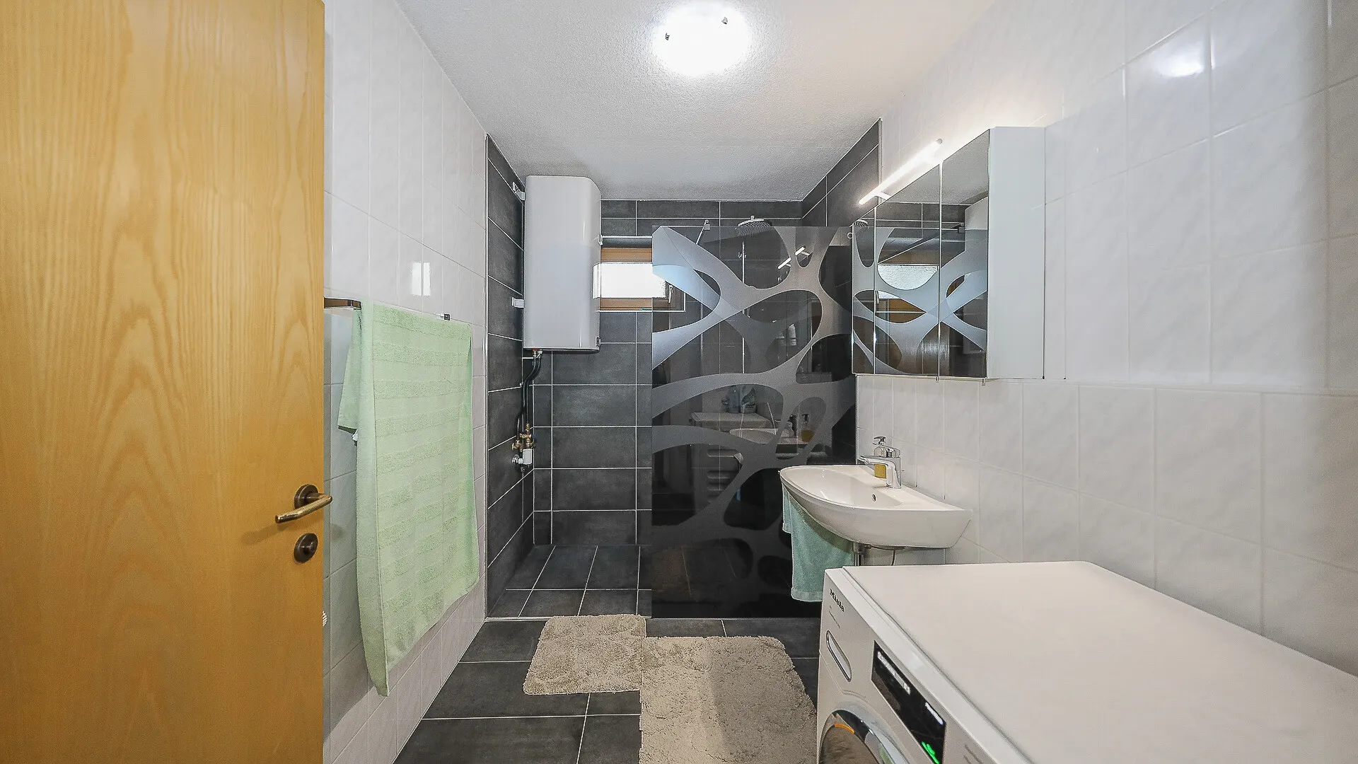 KITZIMMO-Gartenwohnung in zentraler Ruhelage kaufen - Immobilien Kirchberg.-8