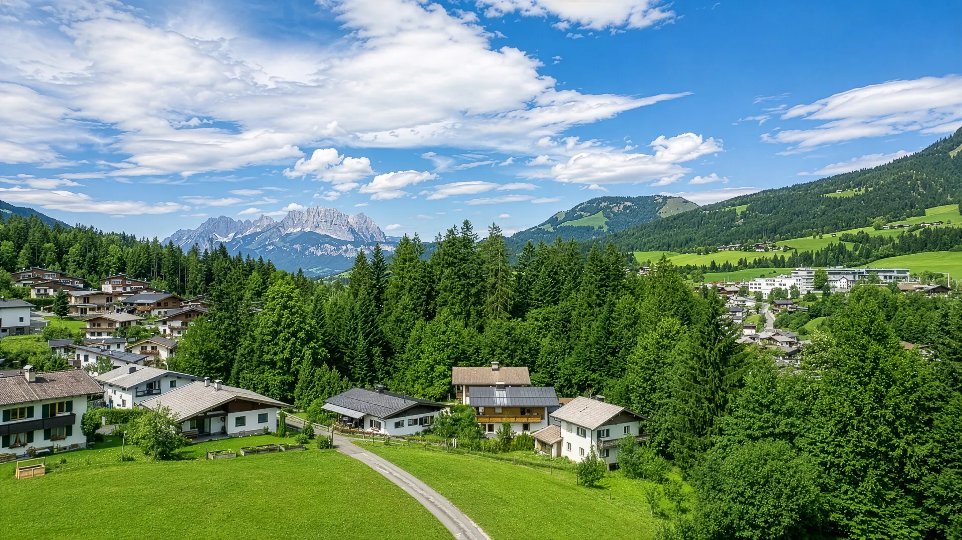 KITZIMMO-Baugrundstück mit Altbestand in Toplage kaufen - Immobilien Fieberbrunn.-3