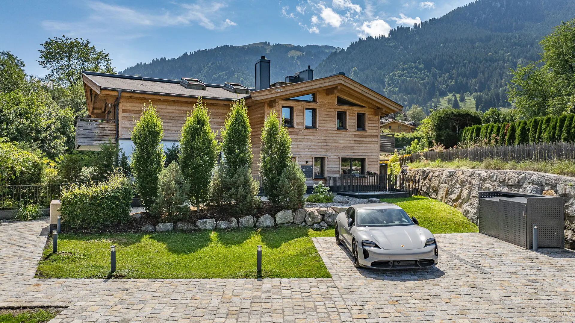 KITZIMMO-Hochwertige Maisonette in zentrumsnaher Toplage kaufen - Immobilien Kitzbühel.