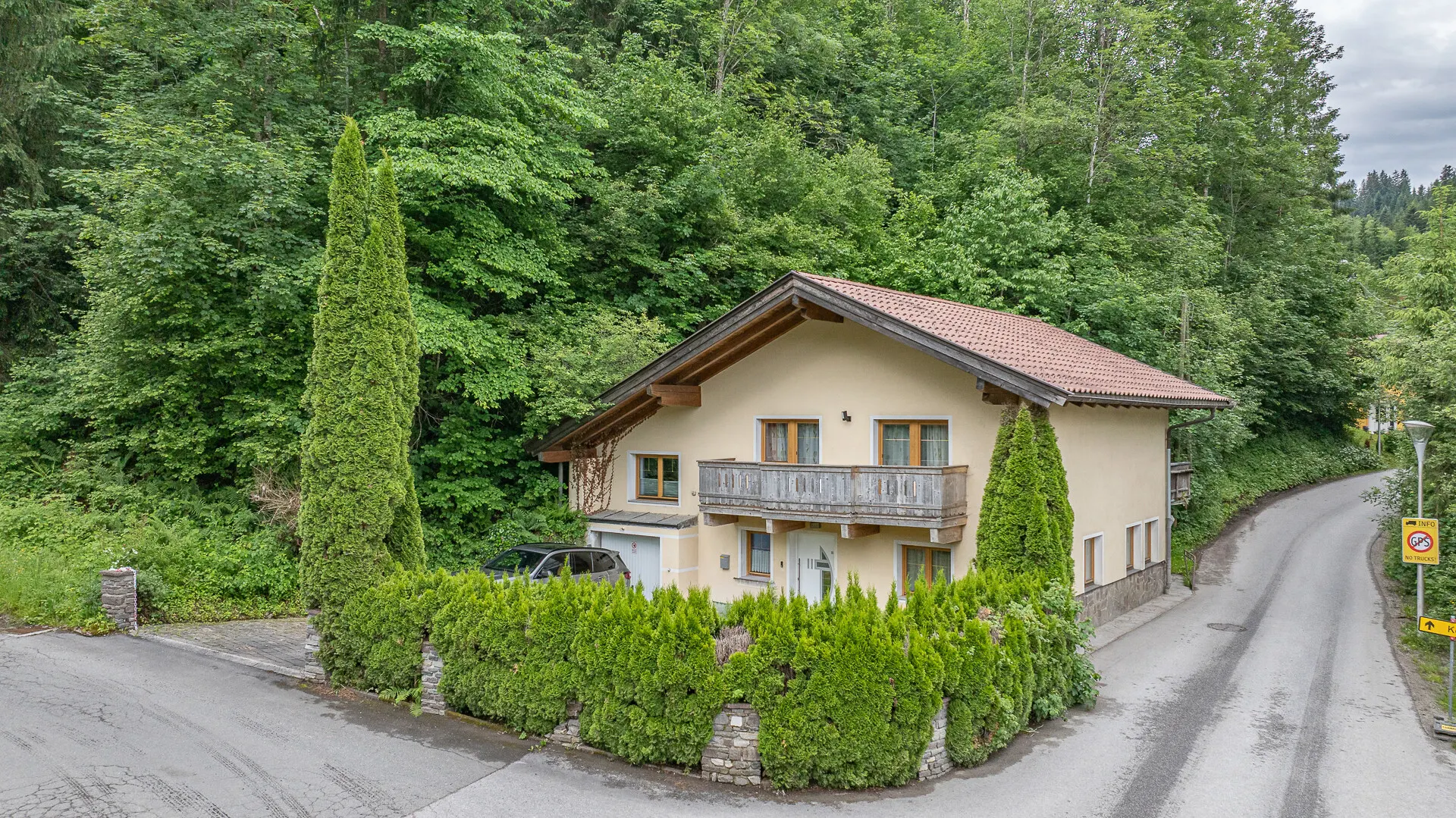 KITZIMMO-Geräumiges Einfamilienhaus in idyllischer Lage - Immobilien Hopfgarten.