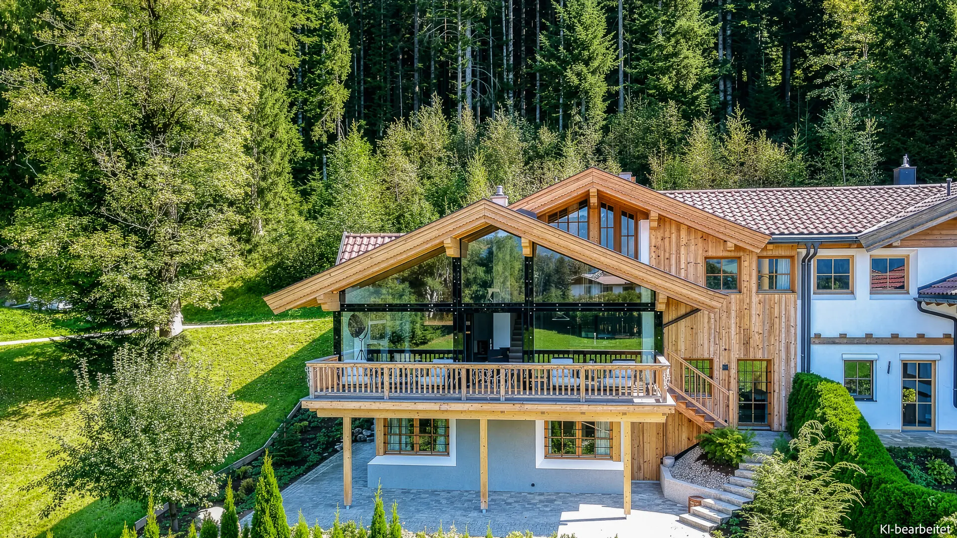 KITZIMMO-Exklusives Chalet am Schwarzsee kaufen - Immobilien Kitzbühel.