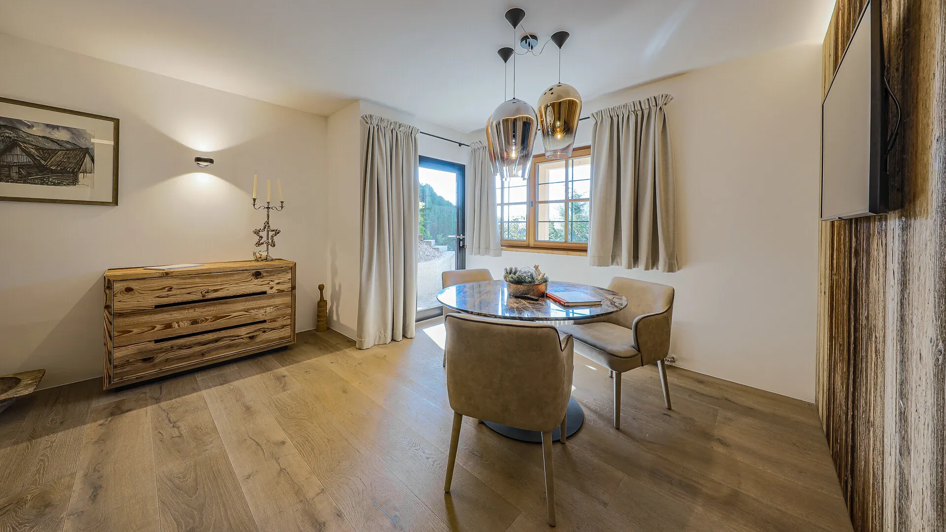 KITZIMMO-Exklusives Chalet am Schwarzsee kaufen - Immobilien Kitzbühel.