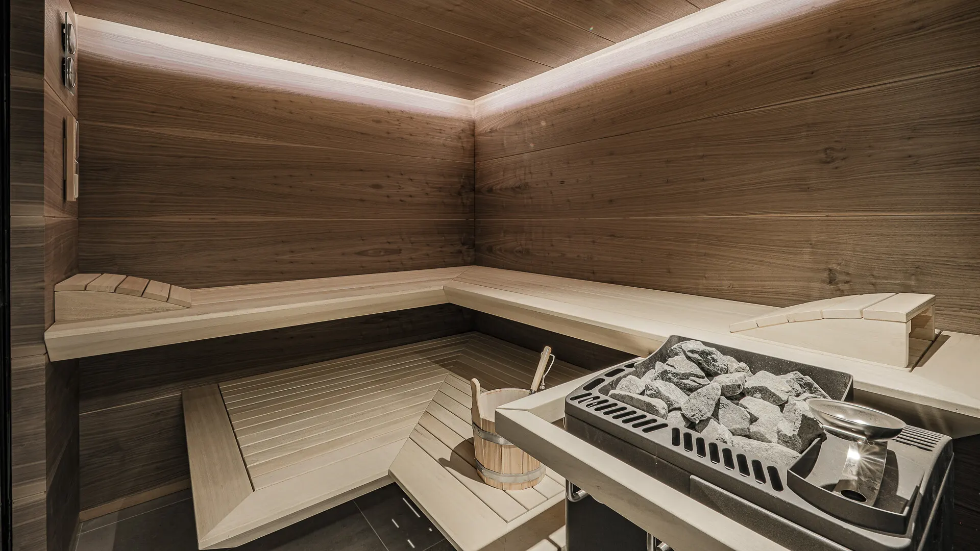 KITZIMMO-Exklusives Chalet am Schwarzsee kaufen - Immobilien Kitzbühel.