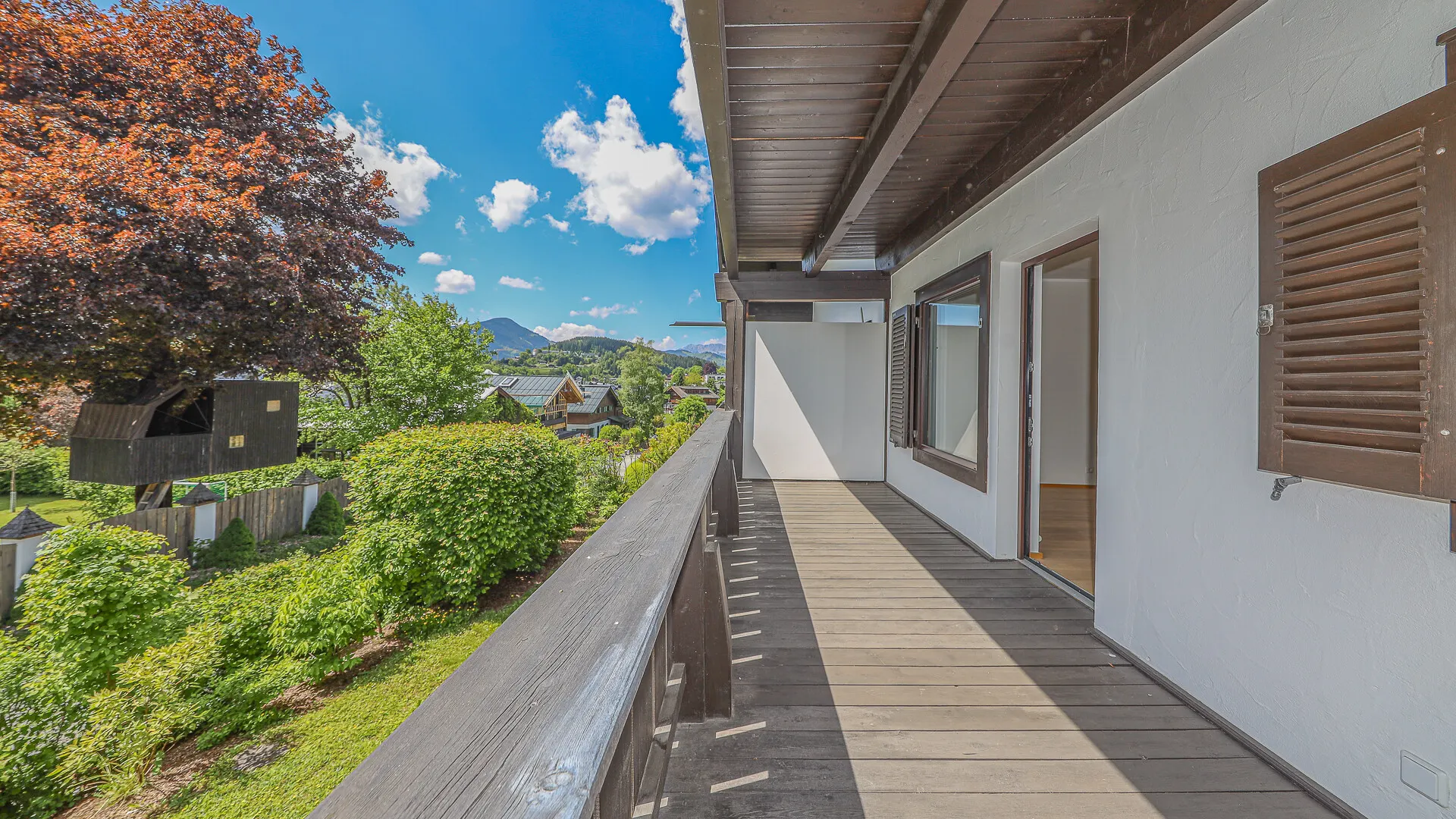 KITZIMMO-Exklusiver Freizeitwohnsitz am Sonnberg mit Panoramablick kaufen - Immobilien Kitzbühel.