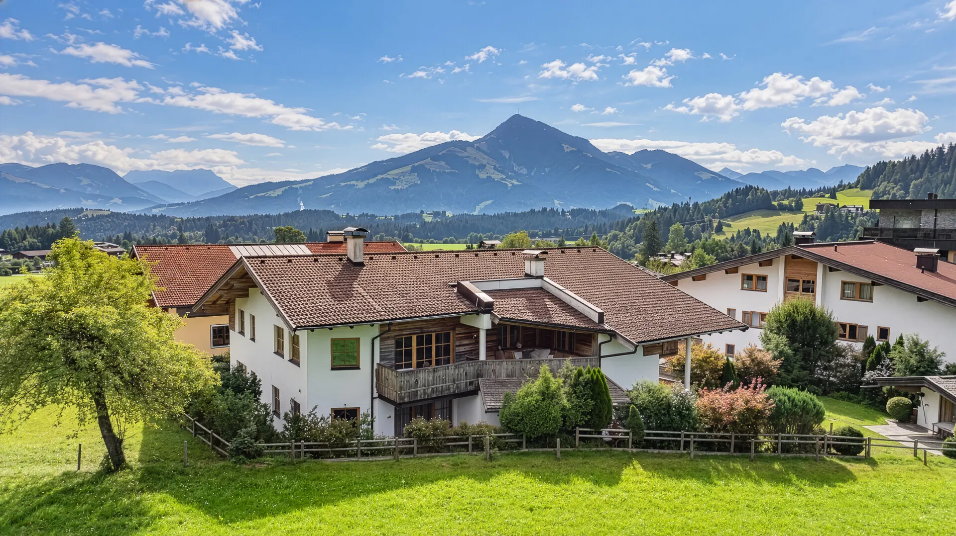 KITZIMMO-Penthouse in sonniger Ruhelage am Fuße des Wilden Kaiser - Immobilien Going.