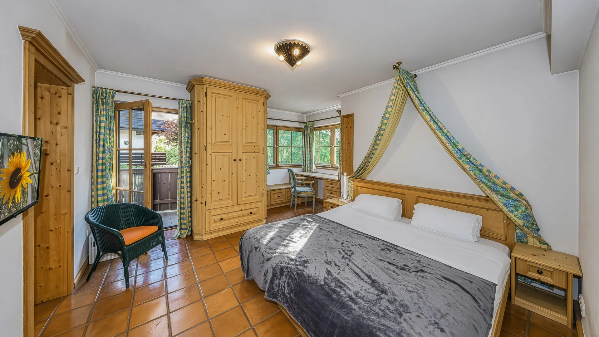 KITZIMMO-Freizeitwohnsitz in zentraler Top-Grünruhelage kaufen - Immobilien Kitzbühel.-9