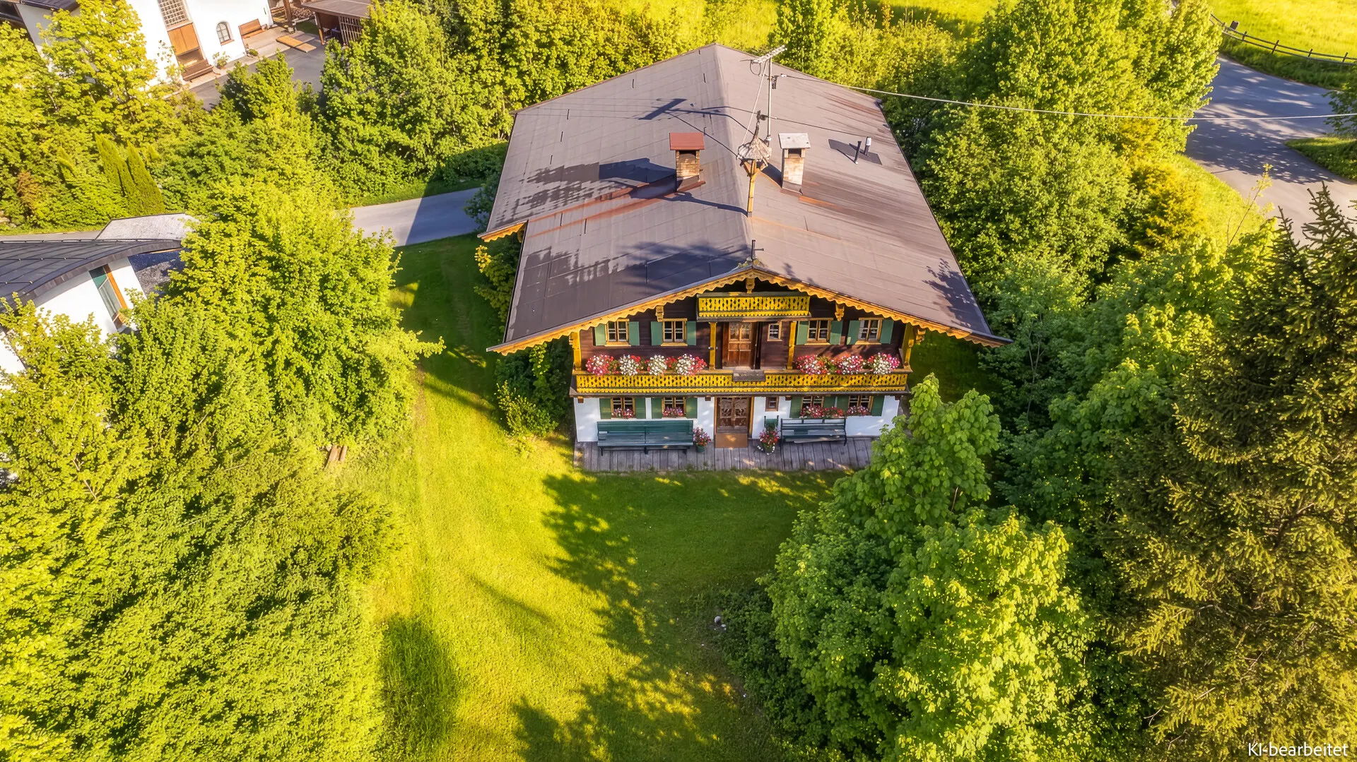 KITZIMMO-Historisches Bauernhaus in traumhafter Lage kaufen - Immobilien Erpfendorf.-4