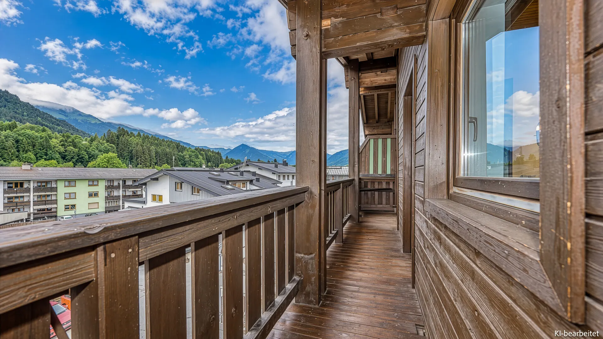 KITZIMMO-Dachgeschosswohnung mit Bergblick kaufen - Immobilien Kitzbühel.-7