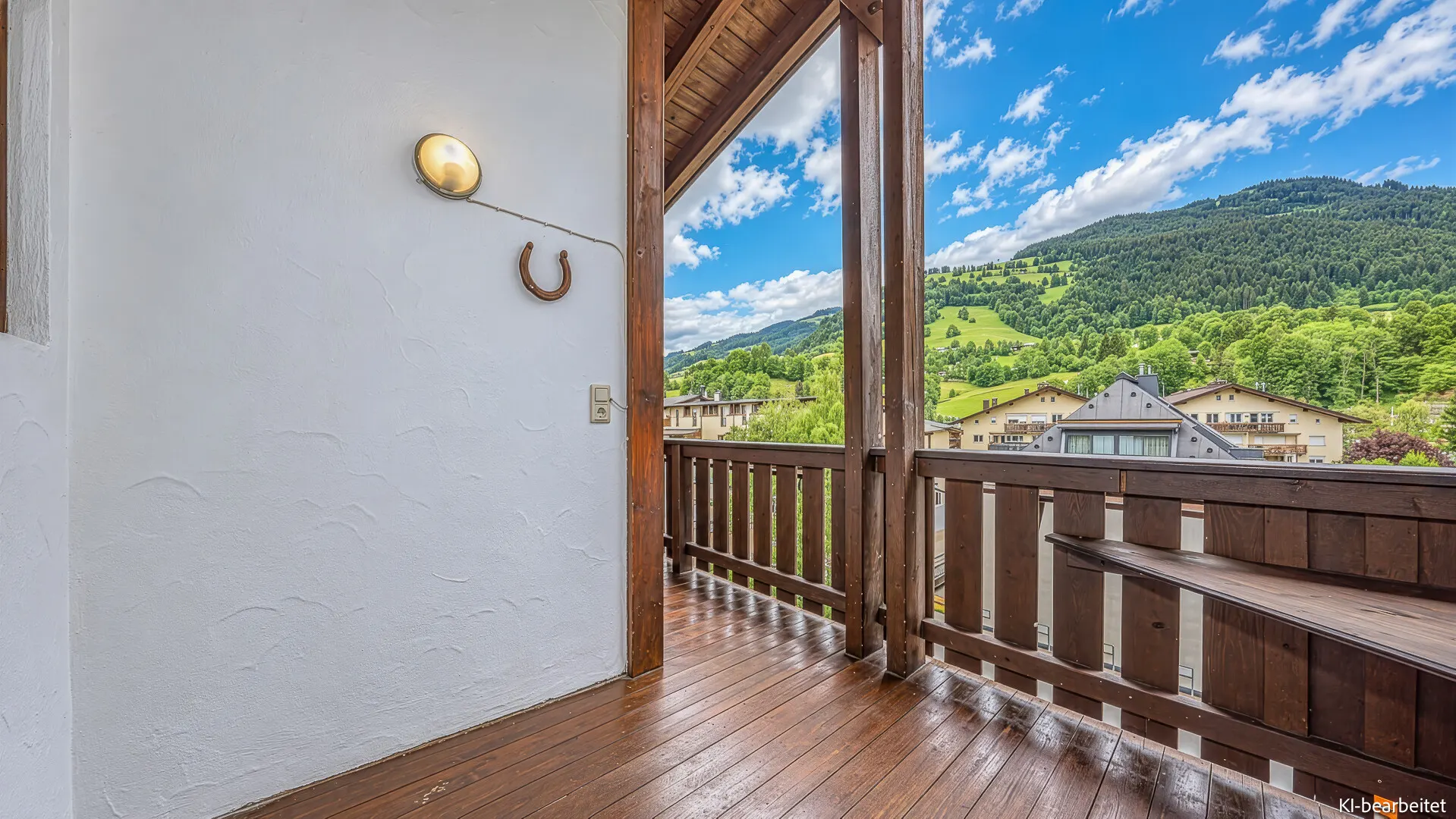 dachgKITZIMMO-Dachgeschosswohnung mit Bergblick kaufen - Immobilien Kitzbühel.schosswohnungkaufenkitzimmokitzbühelzentrumsnahelage-6