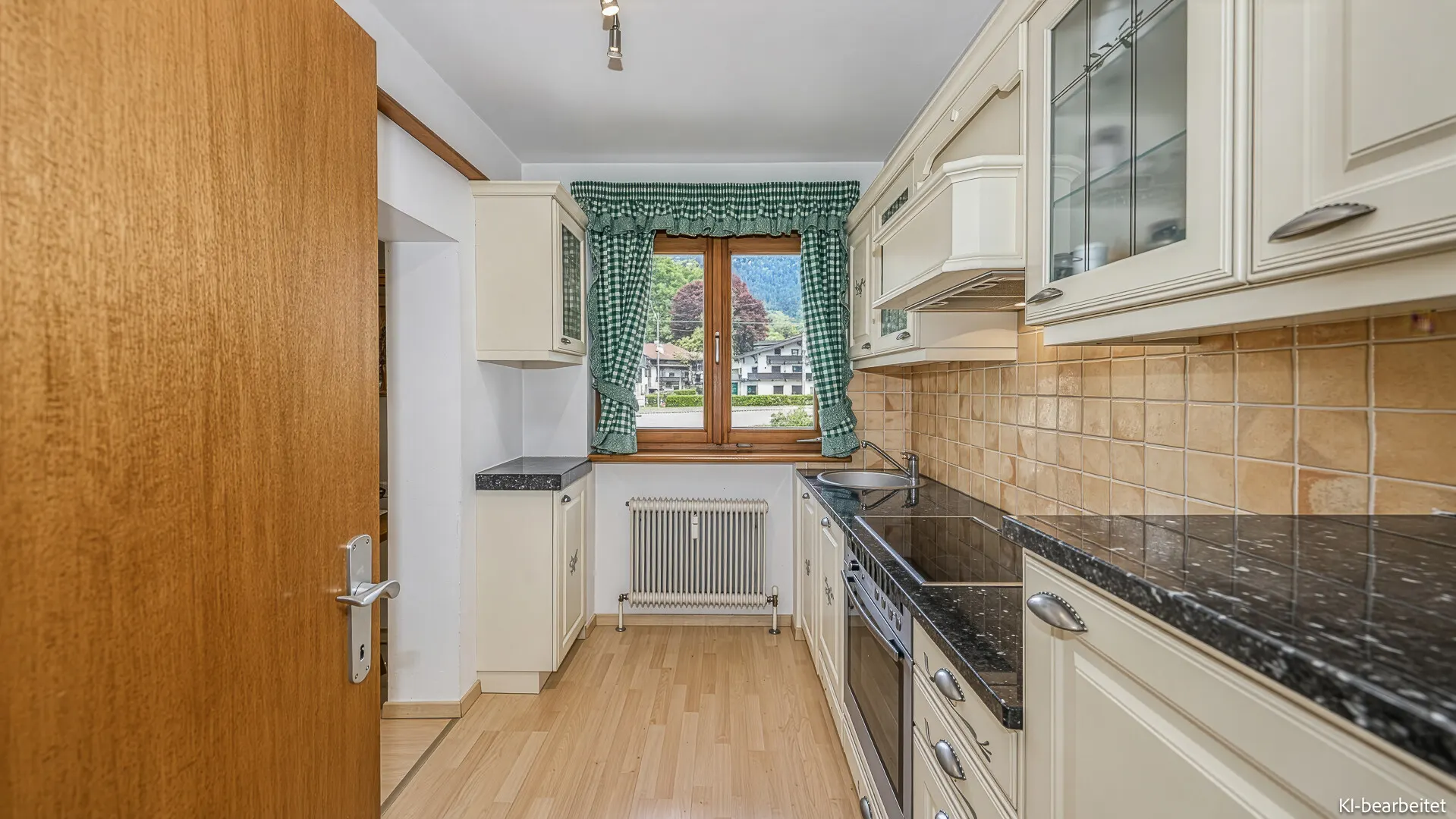 KITZIMMO-Wohnung im Stadtzentrum kaufen - Immobilien Kitzbühel. -6