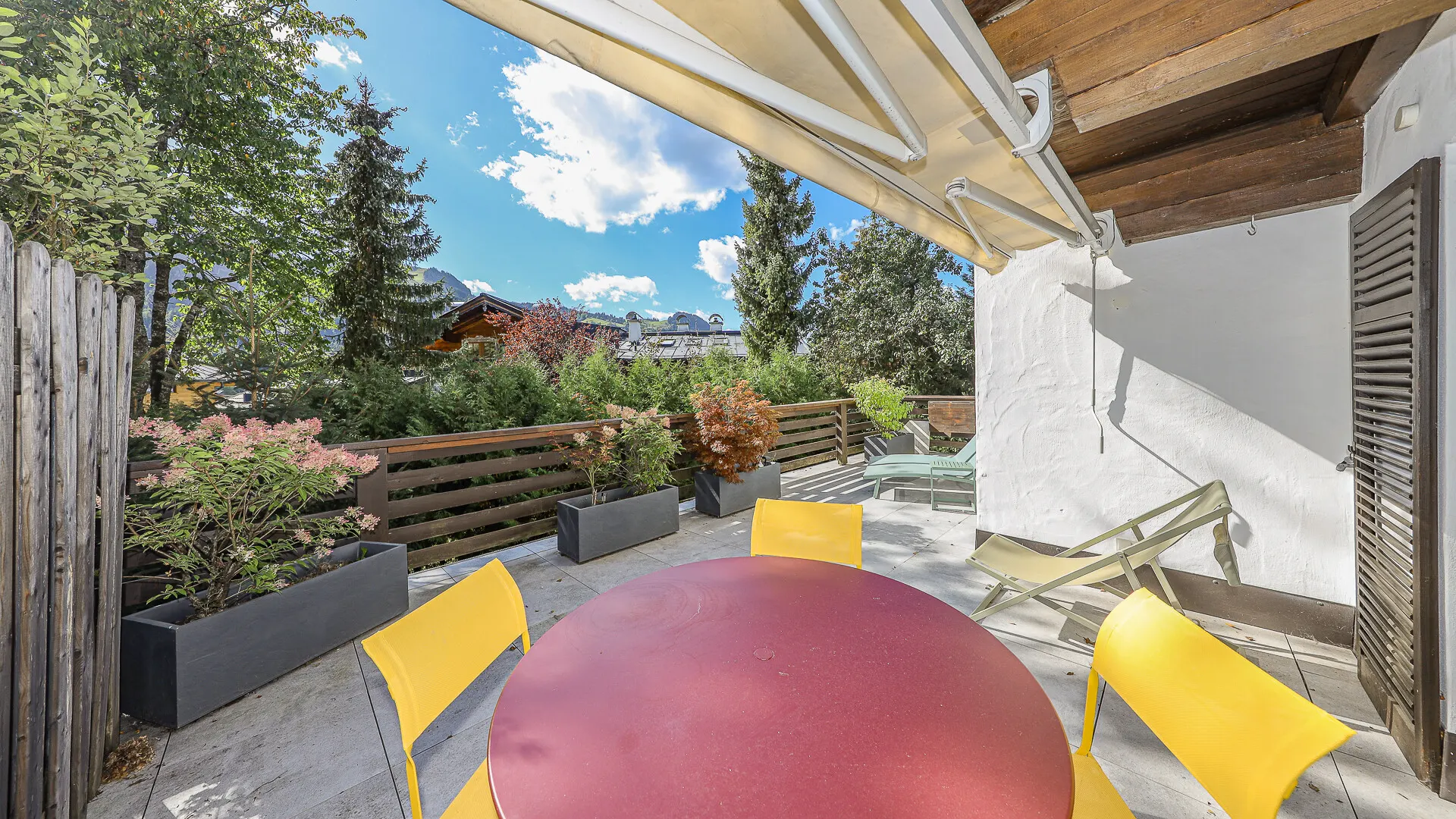 KITZIMMO-Terrassenwohnung in Toplage auf der Sonnseite - Immobilien Kitzbühel.