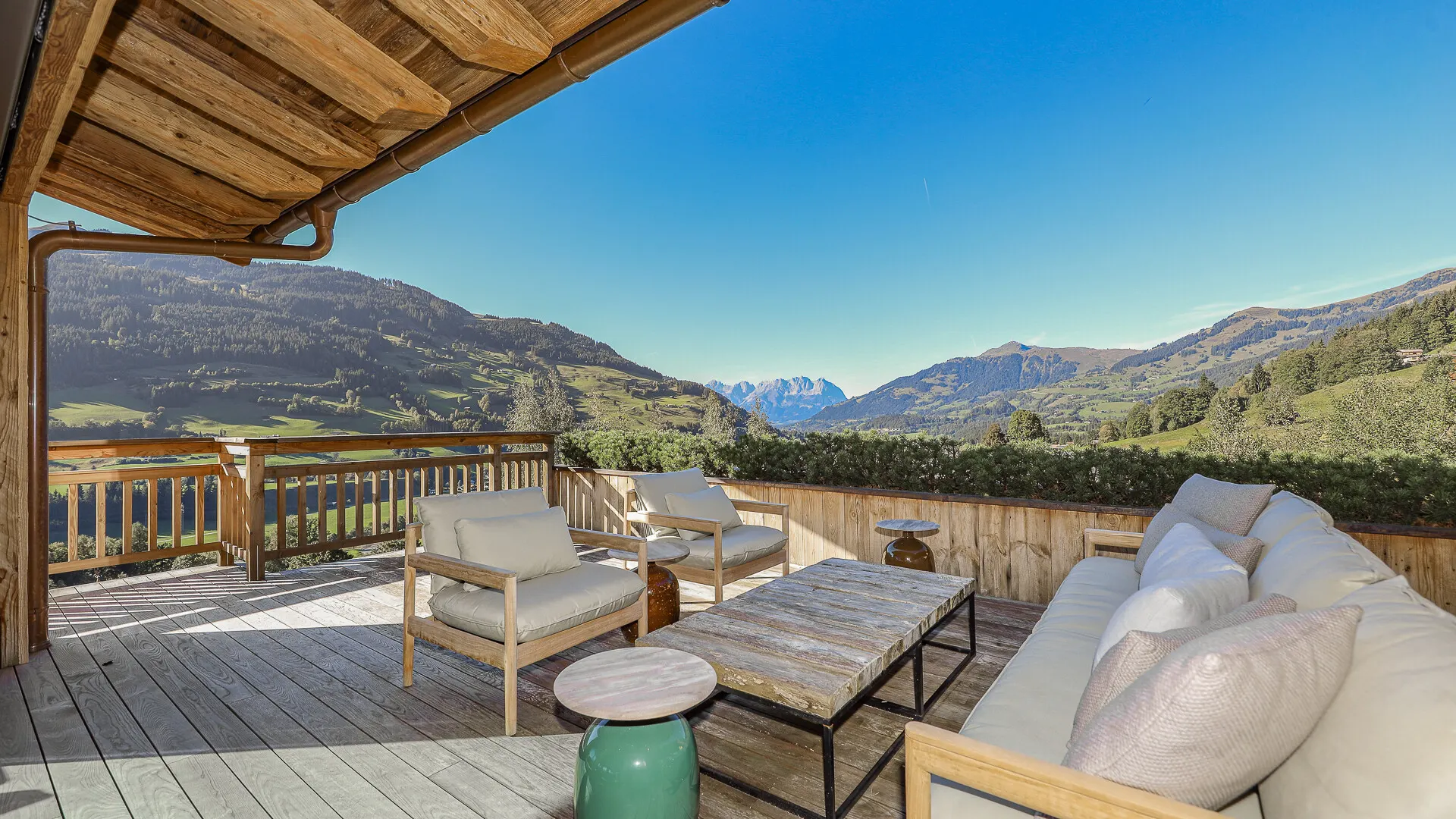 KITZIMMO-Summit View – High-End-Chalet mit endlosem Weitblick - Immobilien Jochberg.