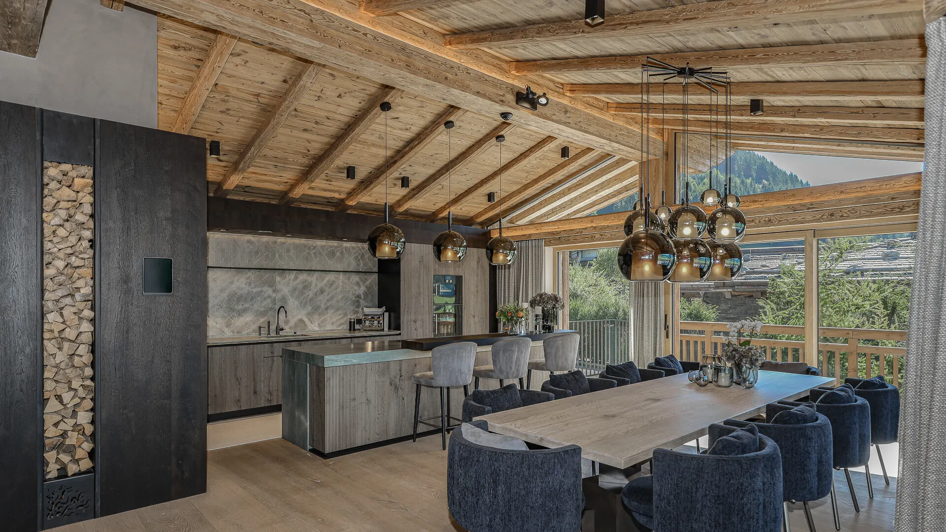 KITZIMMO-Summit View – High-End-Chalet mit endlosem Weitblick - Immobilien Jochberg.