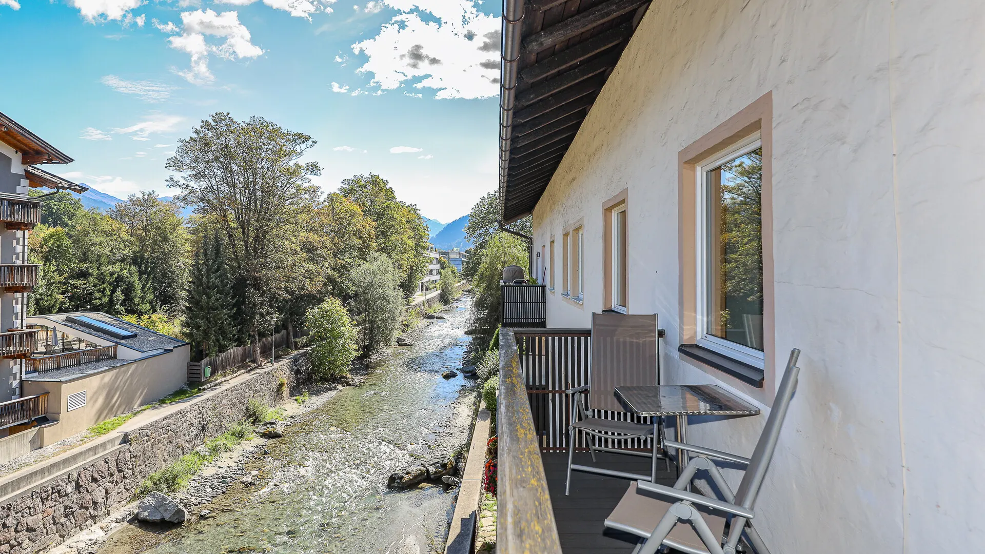 KITZIMMO-3-Zimmerwohnung in idyllischer Lage mit schönem Ausblick - Immobilien Kitzbühel.