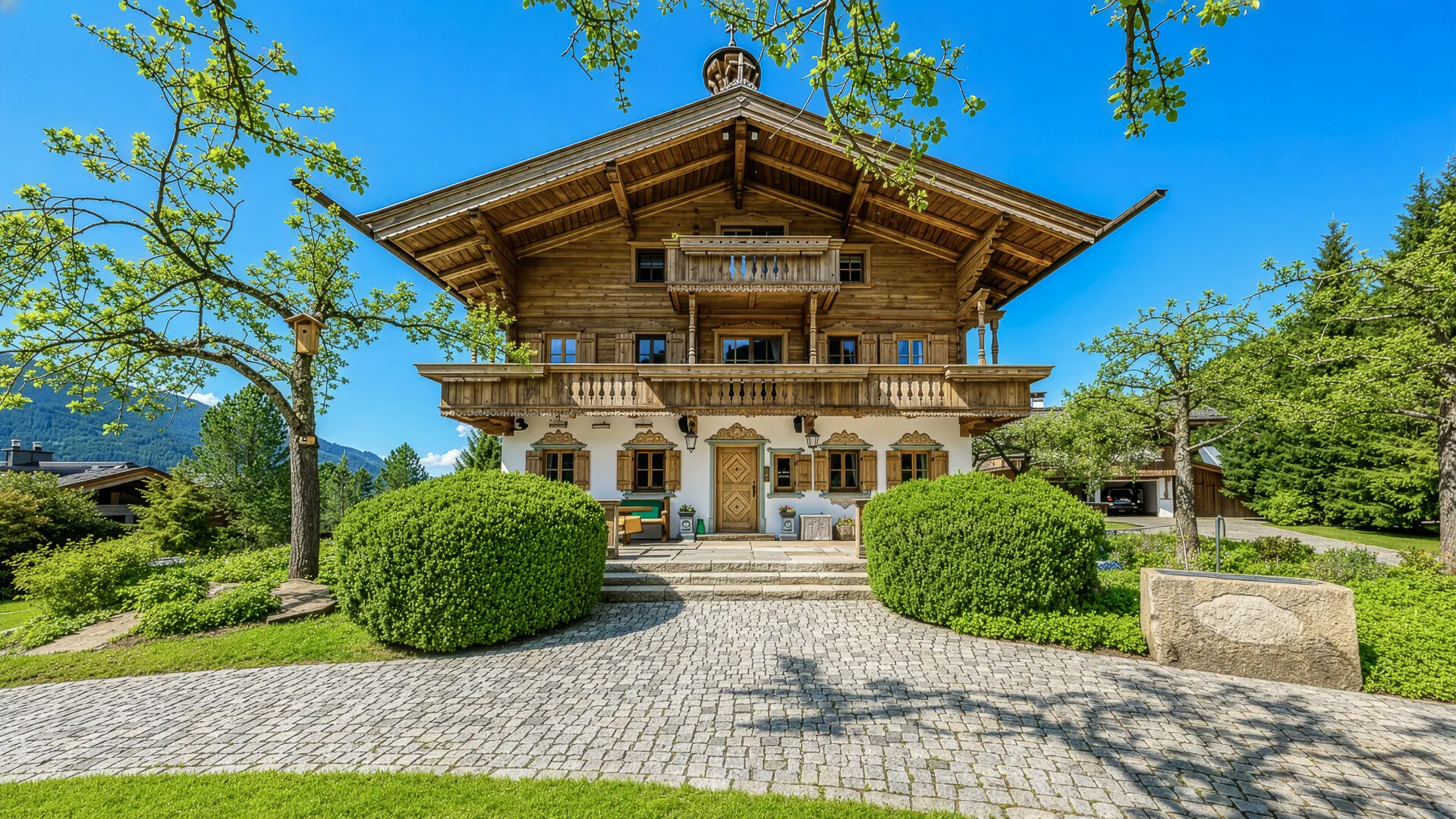 KITZIMMO-Einzigartiges Luxus-Anwesen in Toplage kaufen - Immobilien Kitzbühel.-8