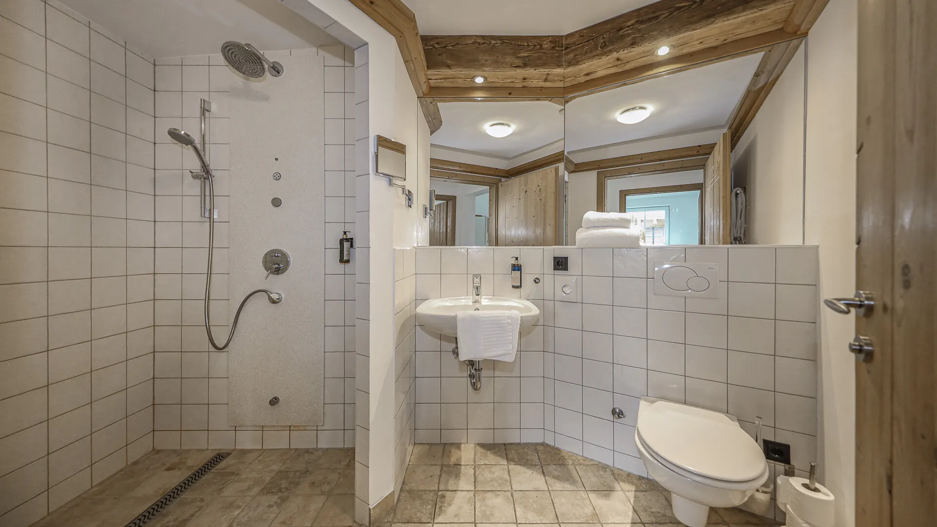 KITZIMMO-exklusives Apartment mit touristischer Widmung kaufen - Immobilien Kitzbühel.-10