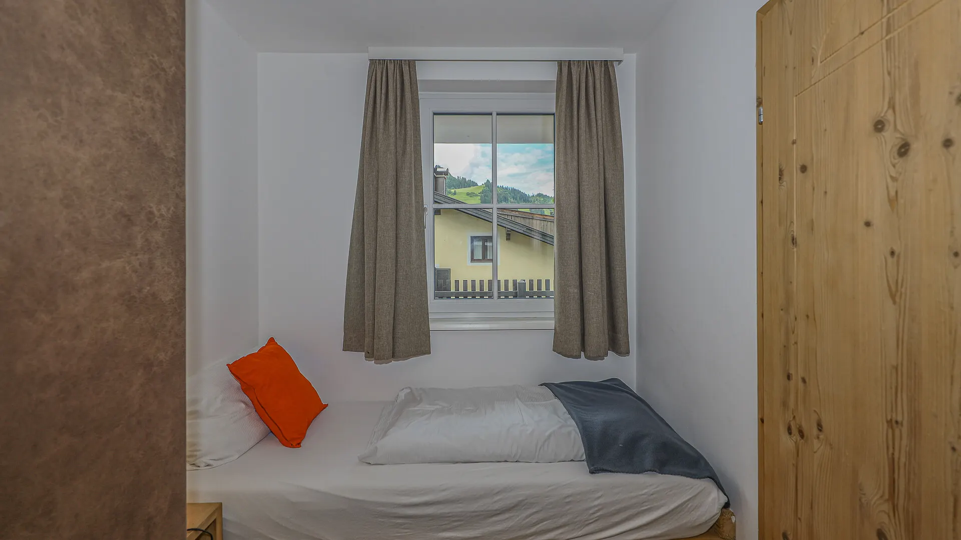 KITZIMMO-exklusives Apartment mit touristischer Widmung kaufen - Immobilien Kitzbühel.-12