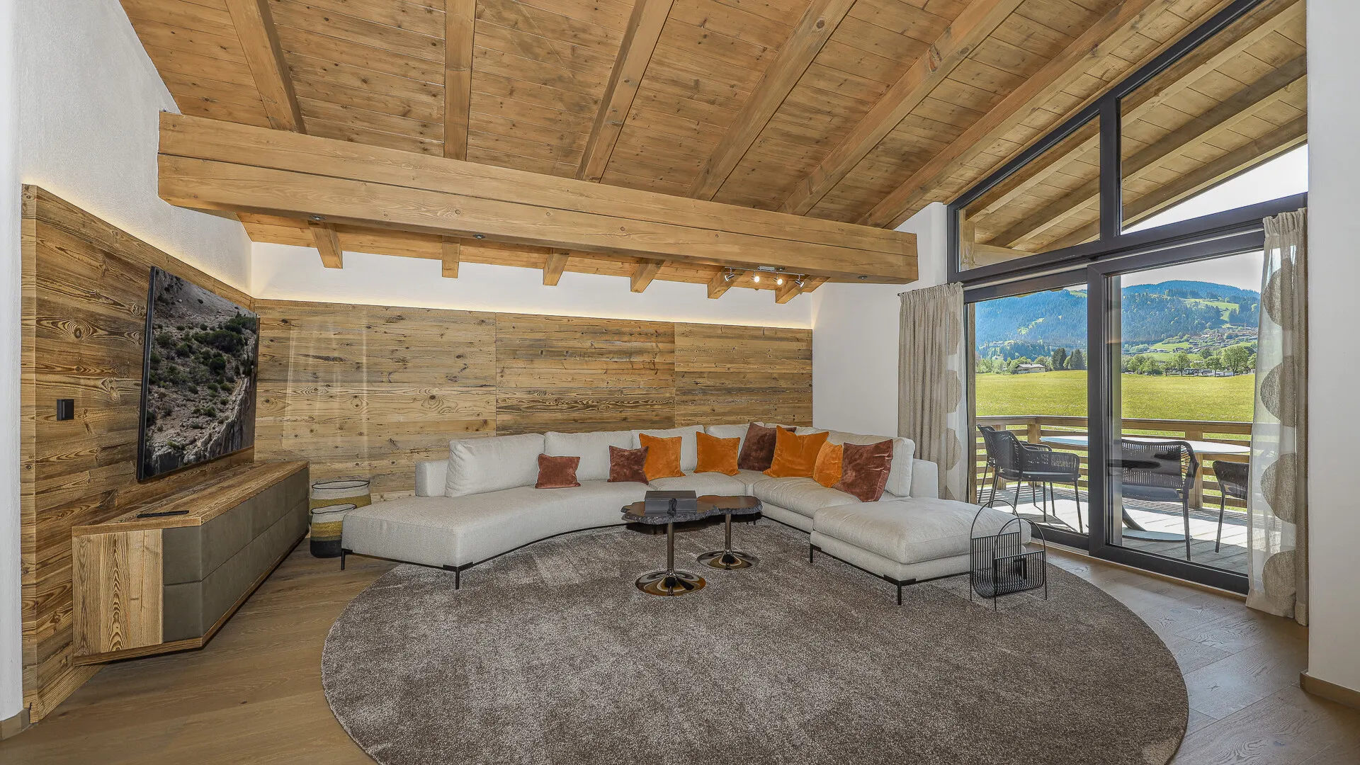 KITZIMMO-Luxuschalet mit Pool und Kaiserblick - Immobilien Ellmau.-5