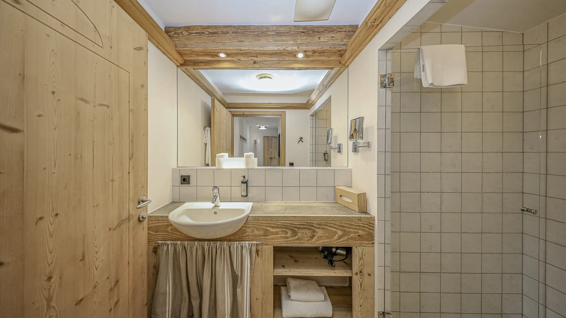 KITZIMMO-Hochwertiges Apartment mit touristischer Widmung kaufen - Immobilien Kitzbühel.-6