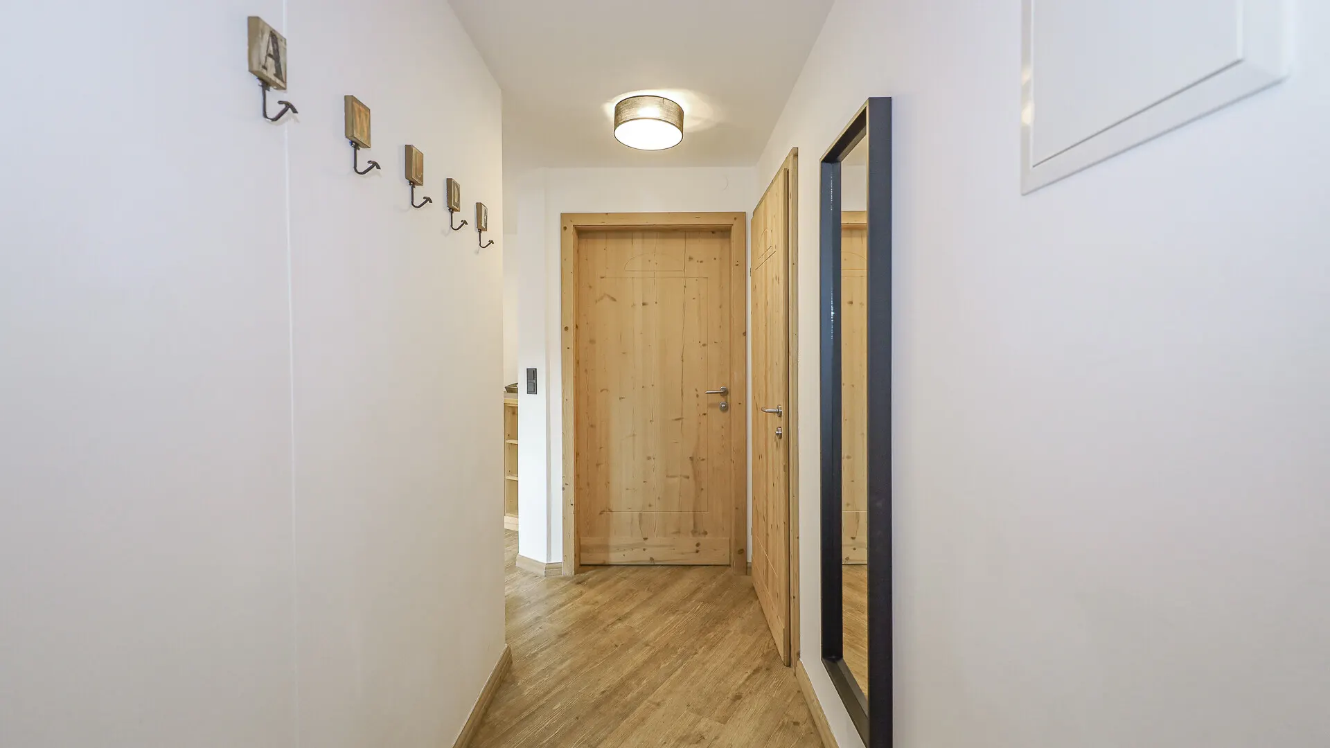 KITZIMMO-Exklusives Apartment mit touristischer Widmung kaufen - Immobilien Kitzbühel.-12