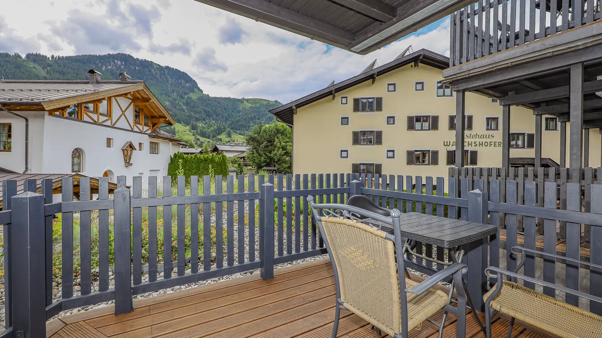 KITZIMMO-Exklusives Apartment mit touristischer Widmung kaufen - Immobilien Kitzbühel.-3
