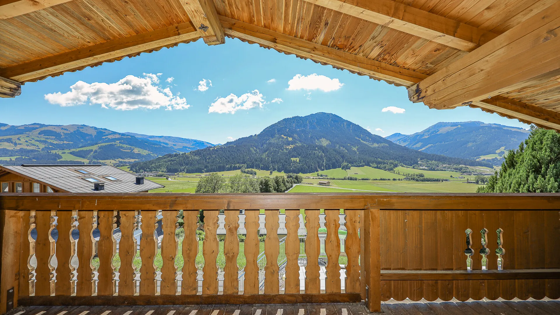 KITZIMMO-Landhaus mit Weitblick in sonniger Ruhelage - Immobilien Kirchberg kaufen.