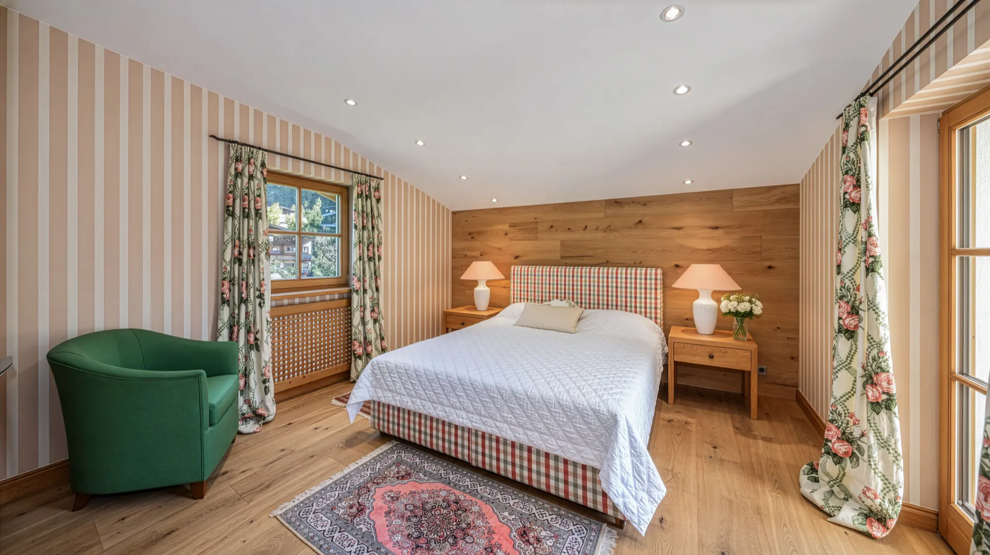KITZIMMO-Landhaus in Toplage mit Pool - Immobilien Reith bei Kitzbühel.