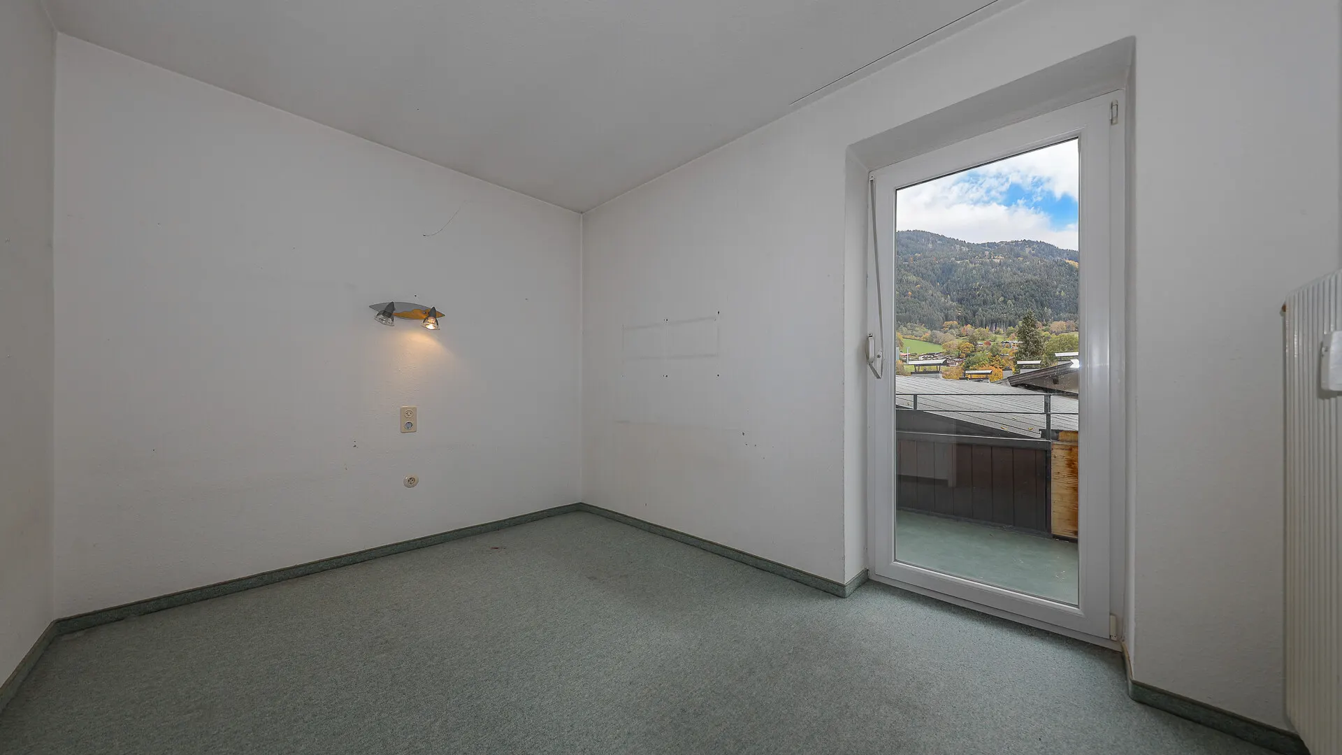 KITZIMMO-3-Zimmerwohnung mit schönem Ausblick in Zentrumslage kaufen - Immobilien Kitzbühel.
