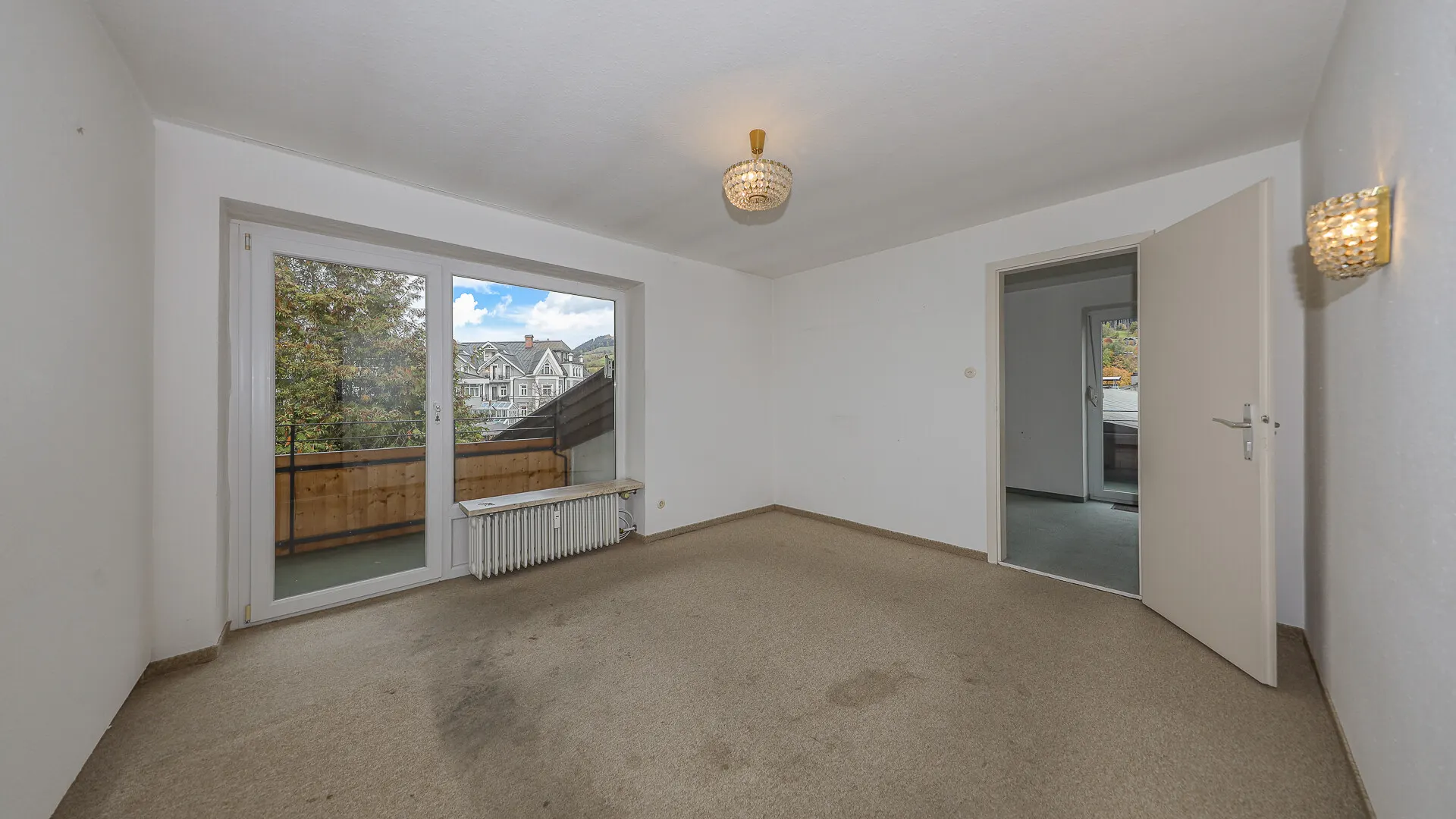 KITZIMMO-3-Zimmerwohnung mit schönem Ausblick in Zentrumslage kaufen - Immobilien Kitzbühel.