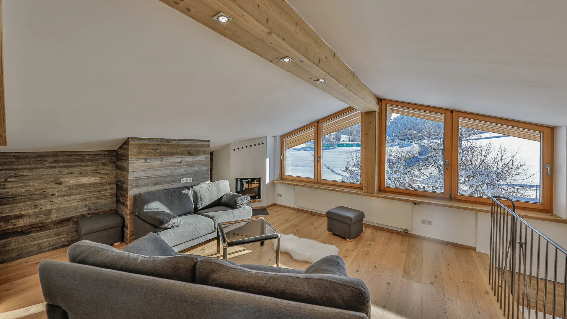 KITZIMMO-hochwertige Dachgeschoss - Maisonette auf der Bichlalm mieten - Immobilien Kitzbühel.