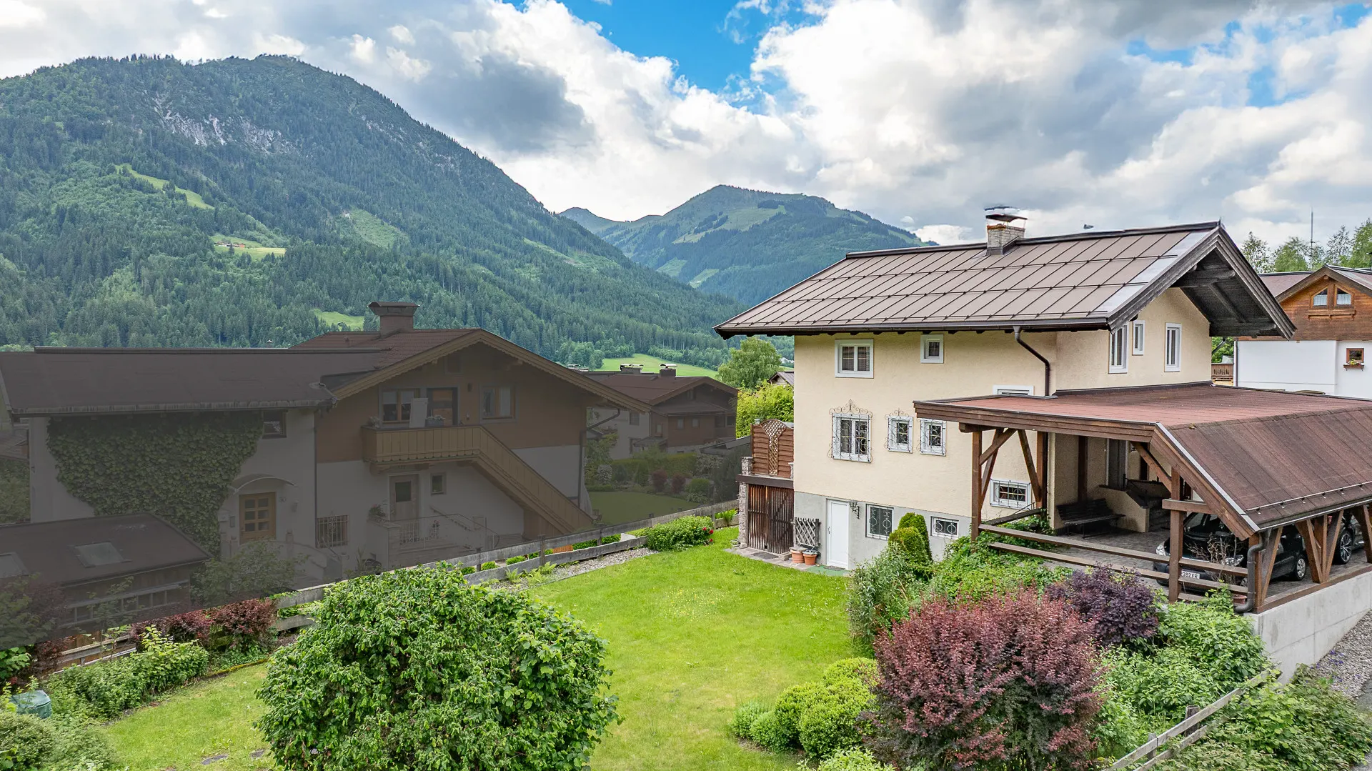 KITZIMMO-Baugrundstück mit Altbestand in sonniger Ruhelage kaufen - Immobilien Kirchberg.